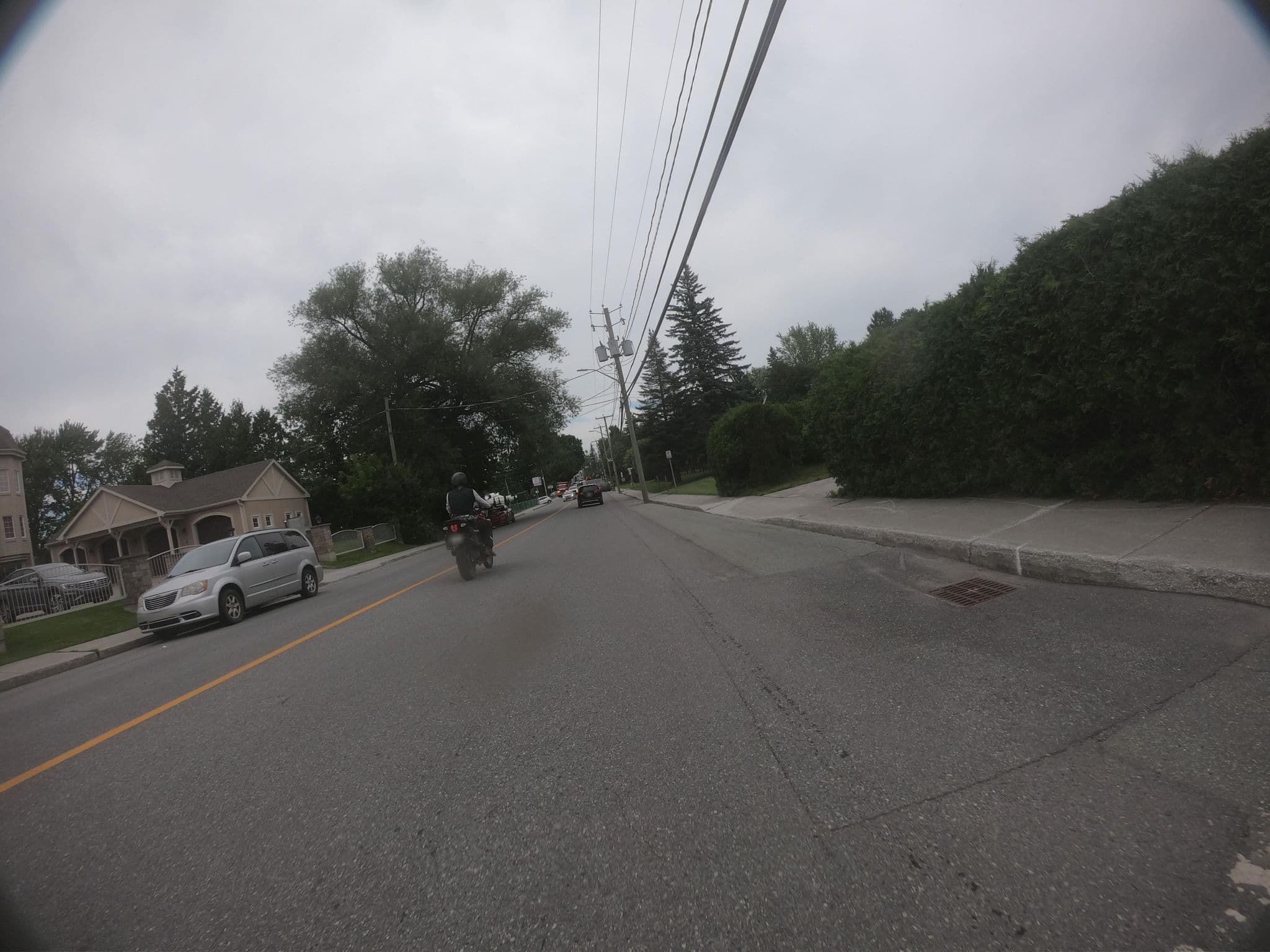 Street view near A tout venant, Magog — © pfbreton (CC BY-SA · Mapillary)