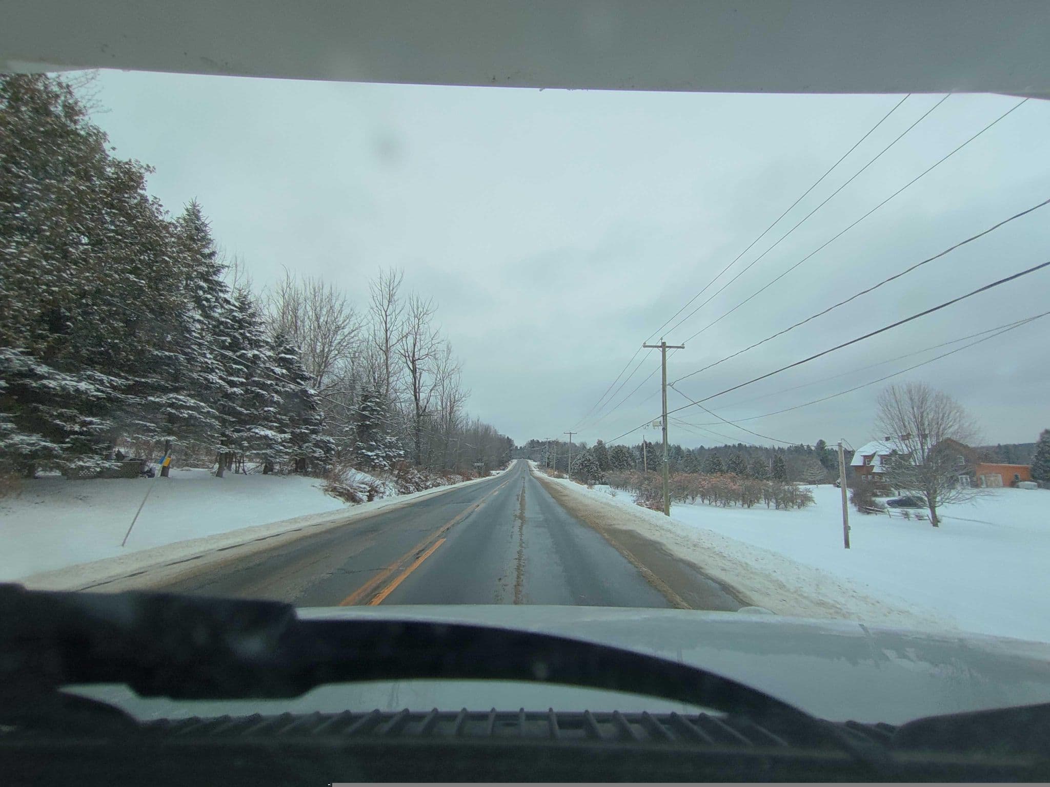 Street view near Aux Jardins Champêtres, Magog — © kibour (CC BY-SA · Mapillary)