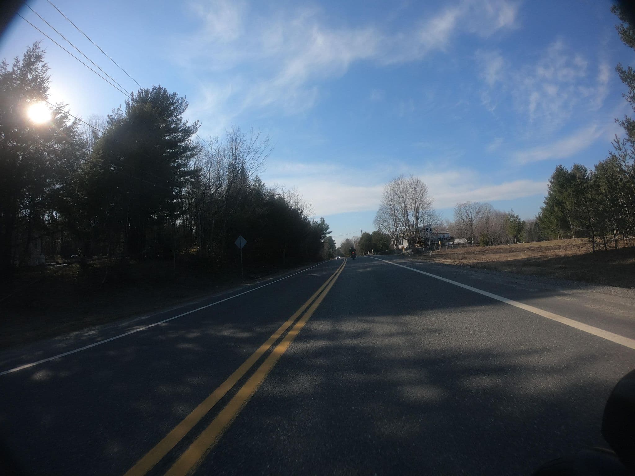 Street view near Motel Beaver Pond, Lac-Brome — © pfbreton (CC BY-SA · Mapillary)