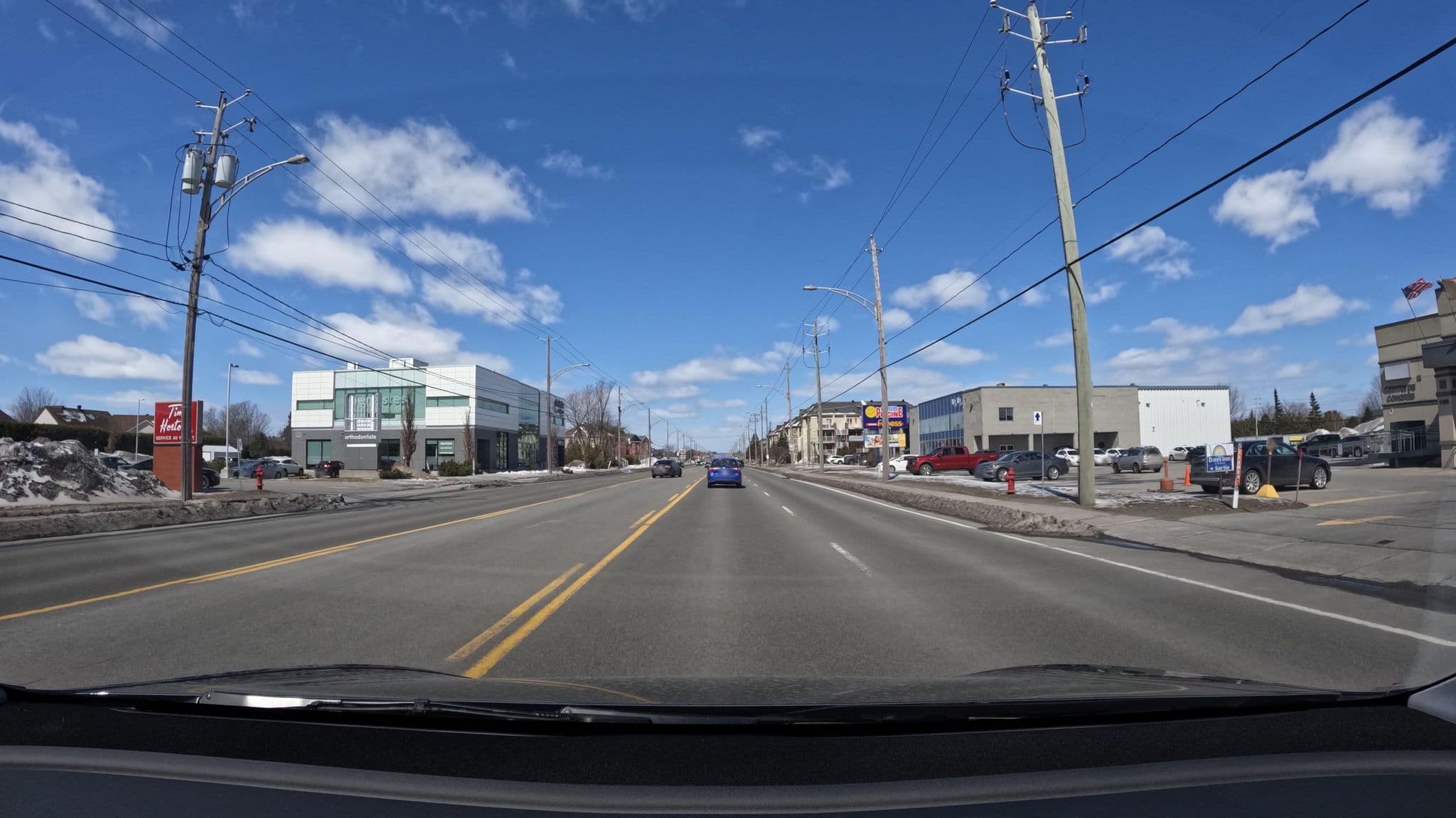 Street view near Le Mirage Hôtel, Blainville — © Phenix995 (CC BY-SA · Mapillary)