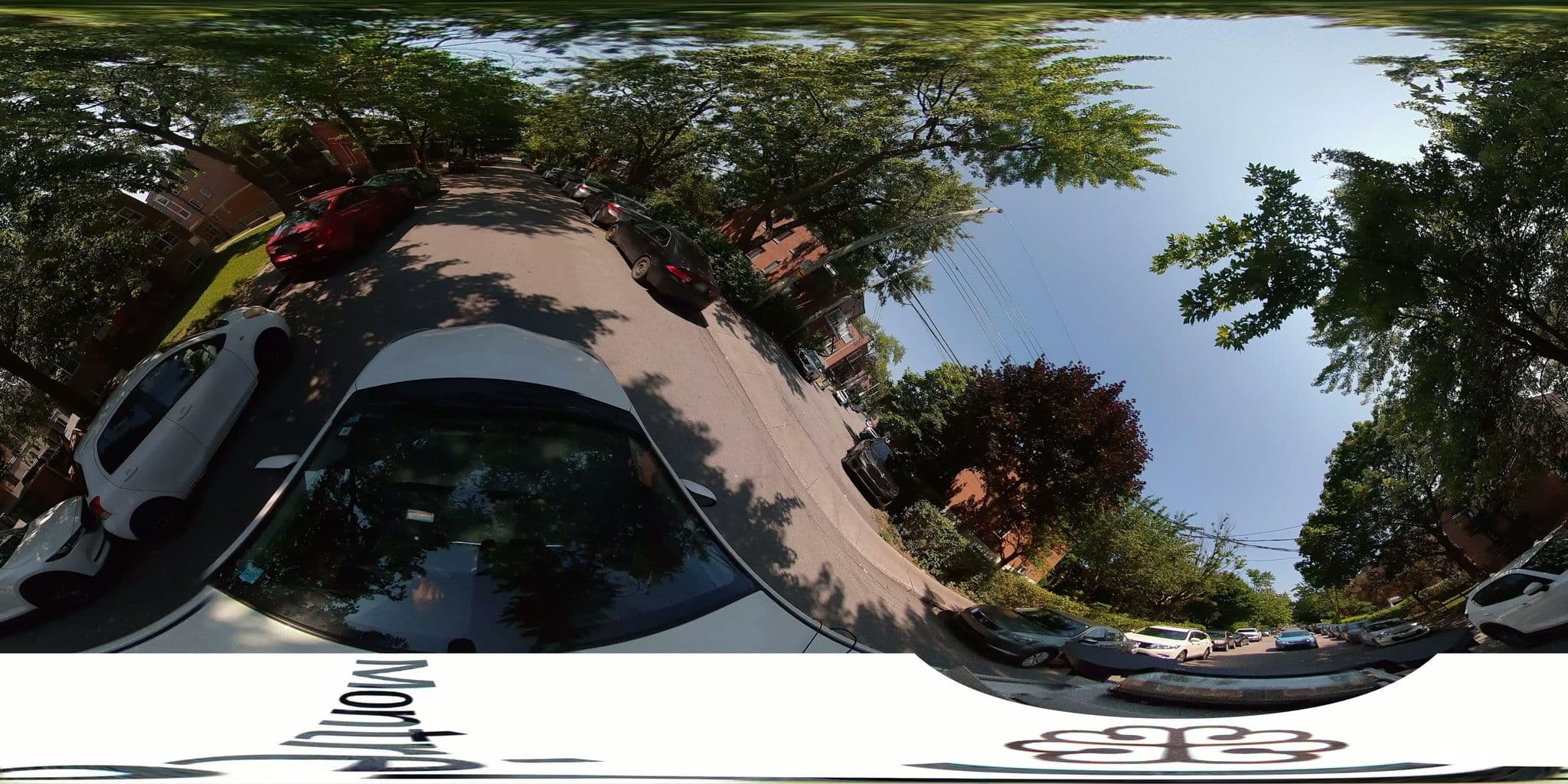 Street view near ShakFive Squad, Snowdon — © VdM (CC BY-SA · Mapillary)
