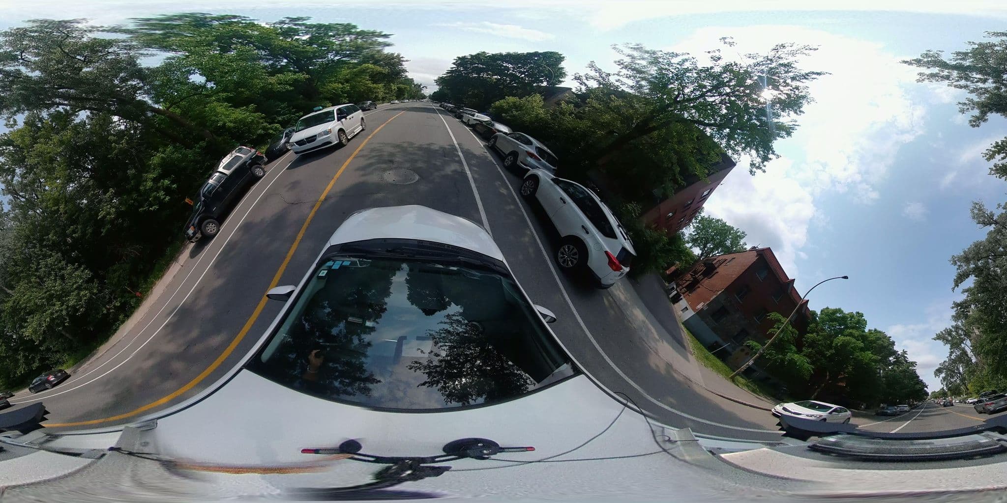 Street view near Les Studios Hôtel, Outremont — © VdM (CC BY-SA · Mapillary)