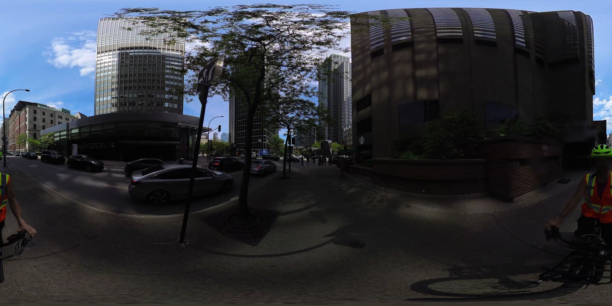 Street view near Sheraton Pool, Ville-Marie — © VdM (CC BY-SA · Mapillary)