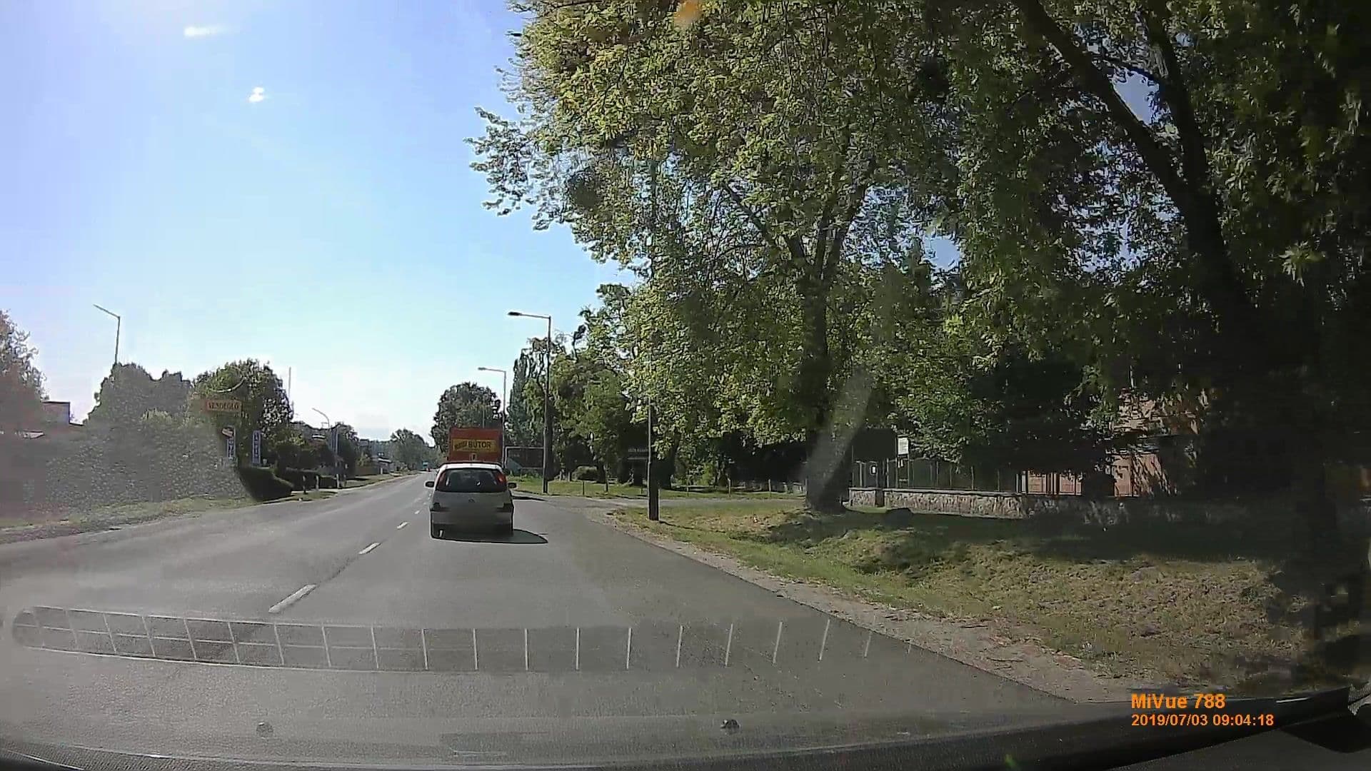 Street view near Kis-Duna Camping, Mosonmagyaróvár — © geox123 (CC BY-SA · Mapillary)