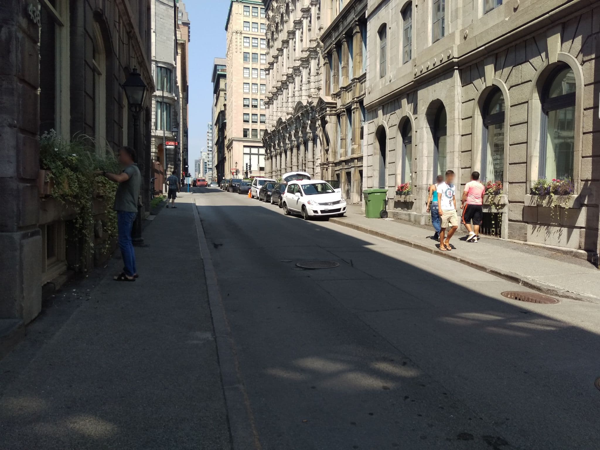 Street view near The David Hotel, Ville-Marie — © aceini (CC BY-SA · Mapillary)