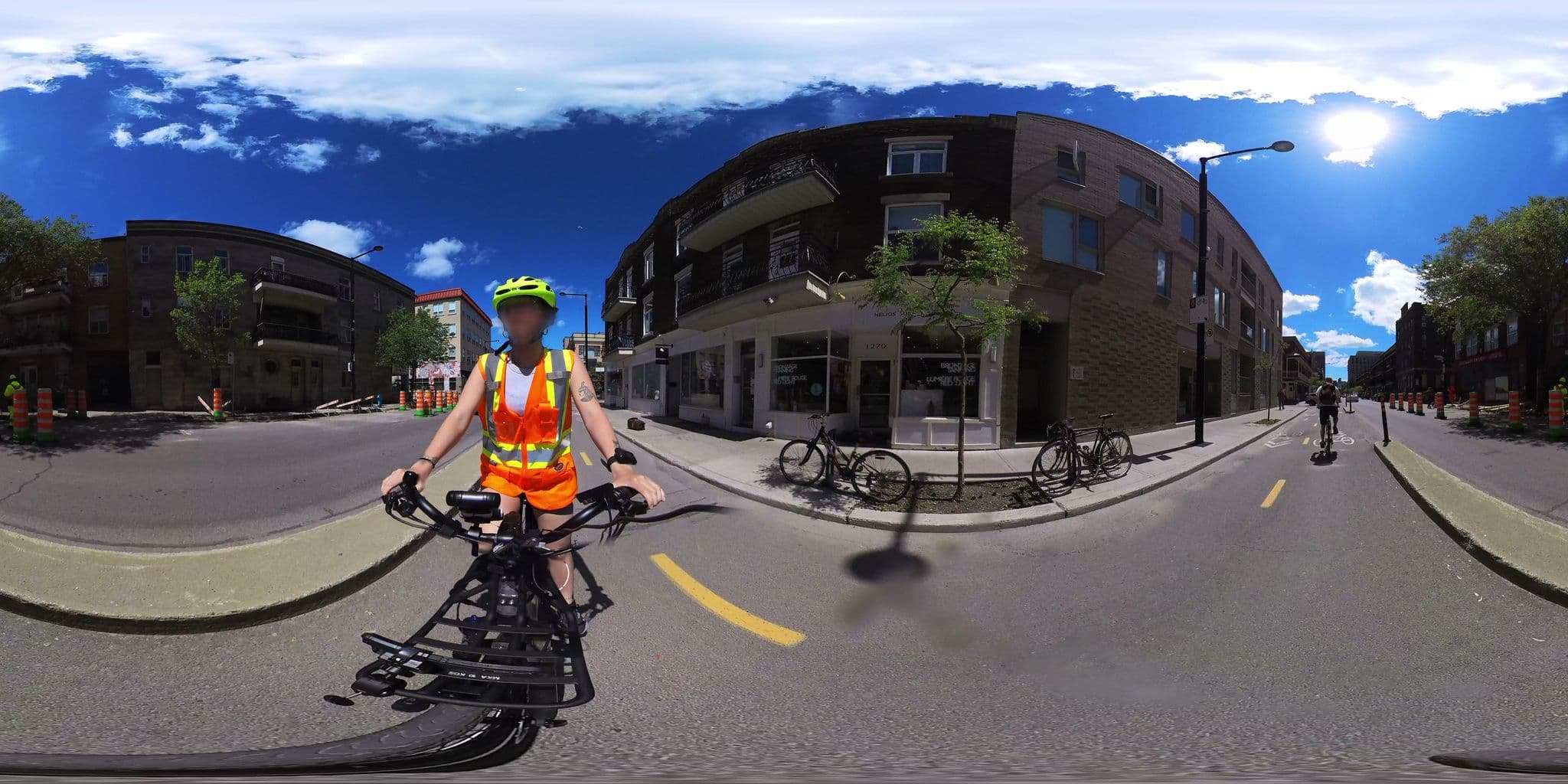 Street view near Busdriver's Cochon Palace, Milton-Parc — © VdM (CC BY-SA · Mapillary)
