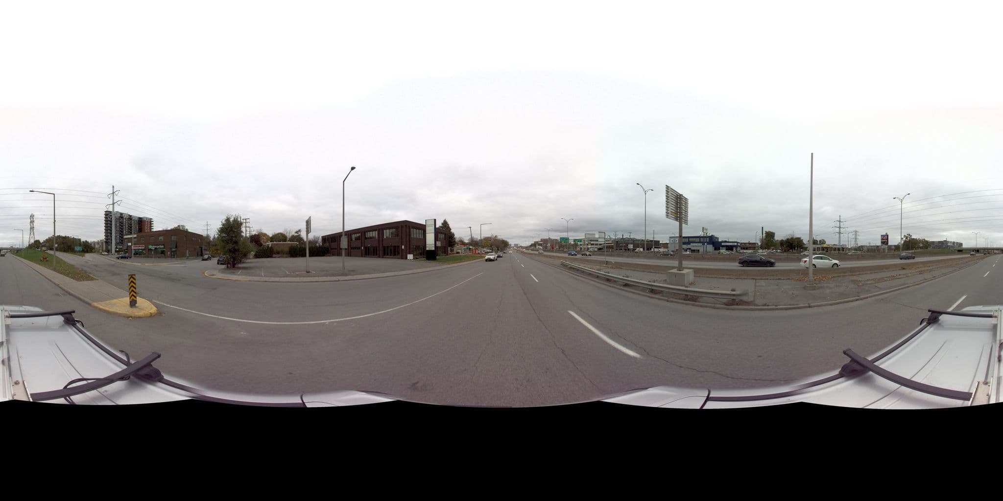 Street view near Hotel Motel Excel, Saint-Léonard — © VdM (CC BY-SA · Mapillary)