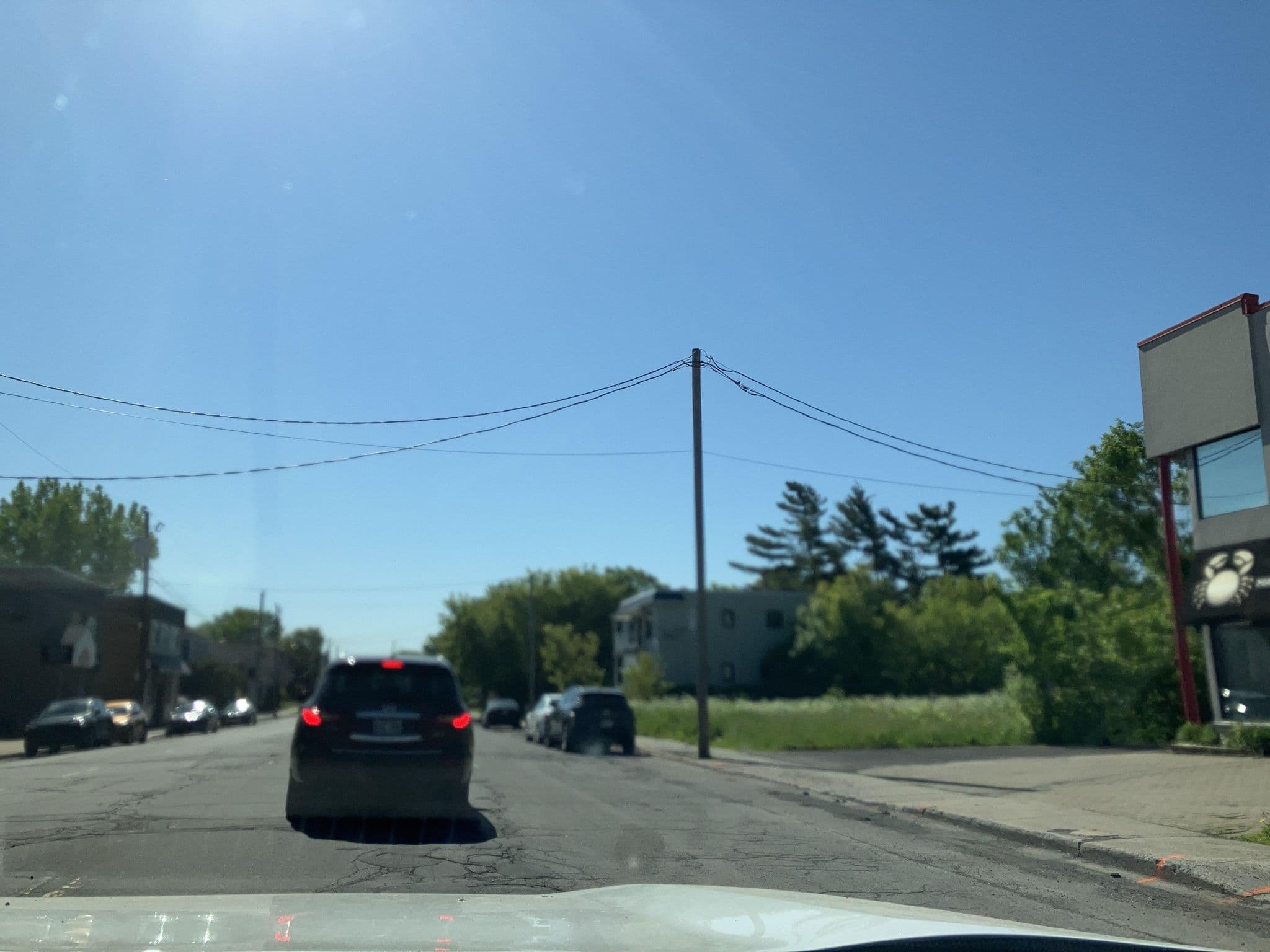 Street view near Clinique Santé l'Orchidée Inc, Le Vieux-Longueuil — © Alex_P (CC BY-SA · Mapillary)