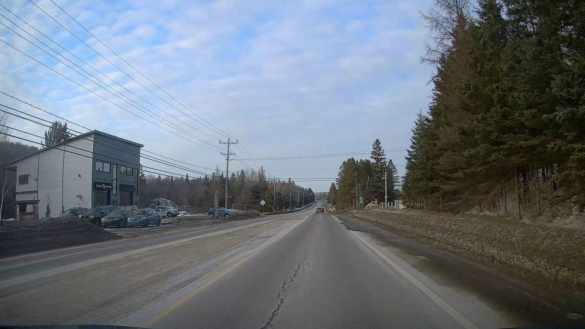 Street view near Motel l'escapade, Val-Morin — © Encrypted (CC BY-SA · Mapillary)