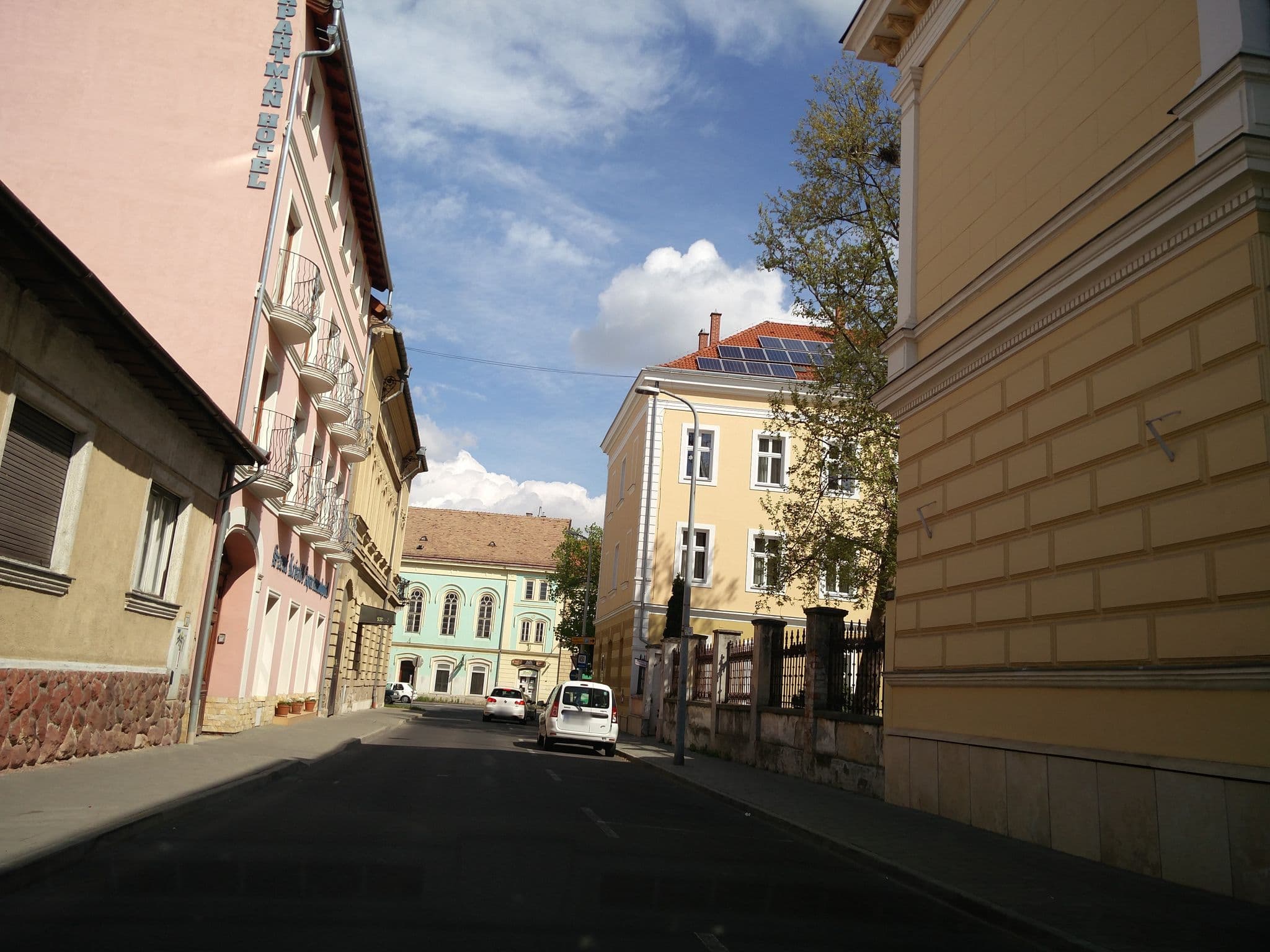 Street view near Szent Kristóf Apartmanhotel, Zalaegerszeg — © kami911 (CC BY-SA · Mapillary)