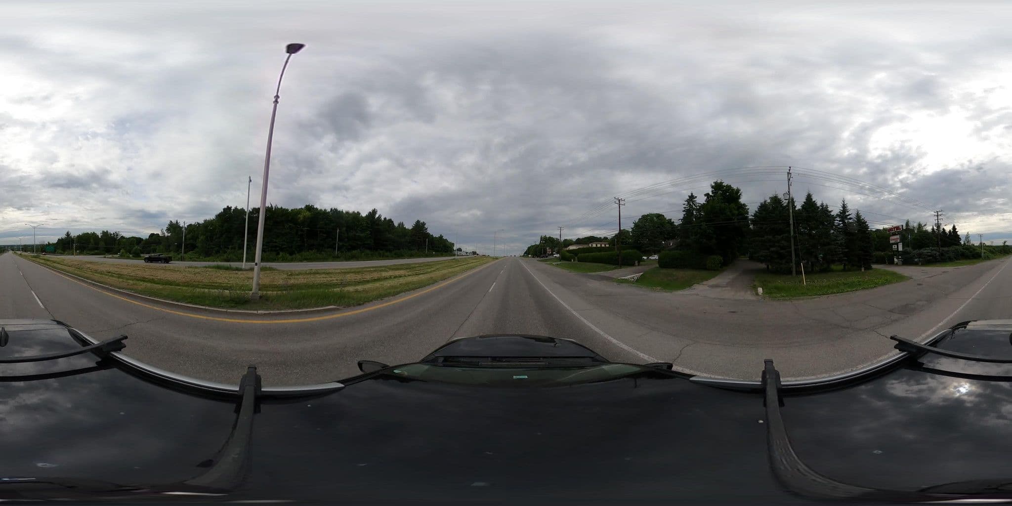 Street view near Motel Le Voyager, Saint-Jérôme — © SebCherrierEXP (CC BY-SA · Mapillary)