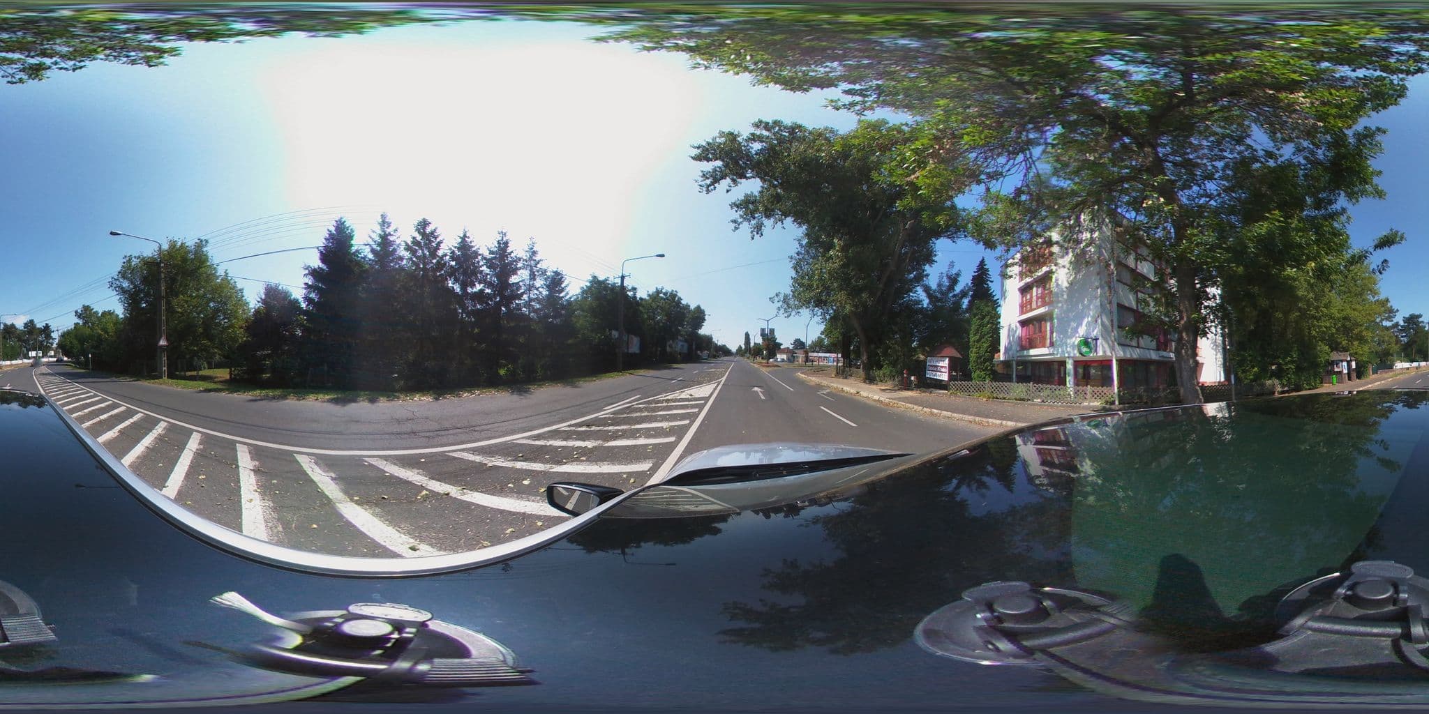 Street view near Rév-Hotel, Balatonföldvár — © kami911 (CC BY-SA · Mapillary)