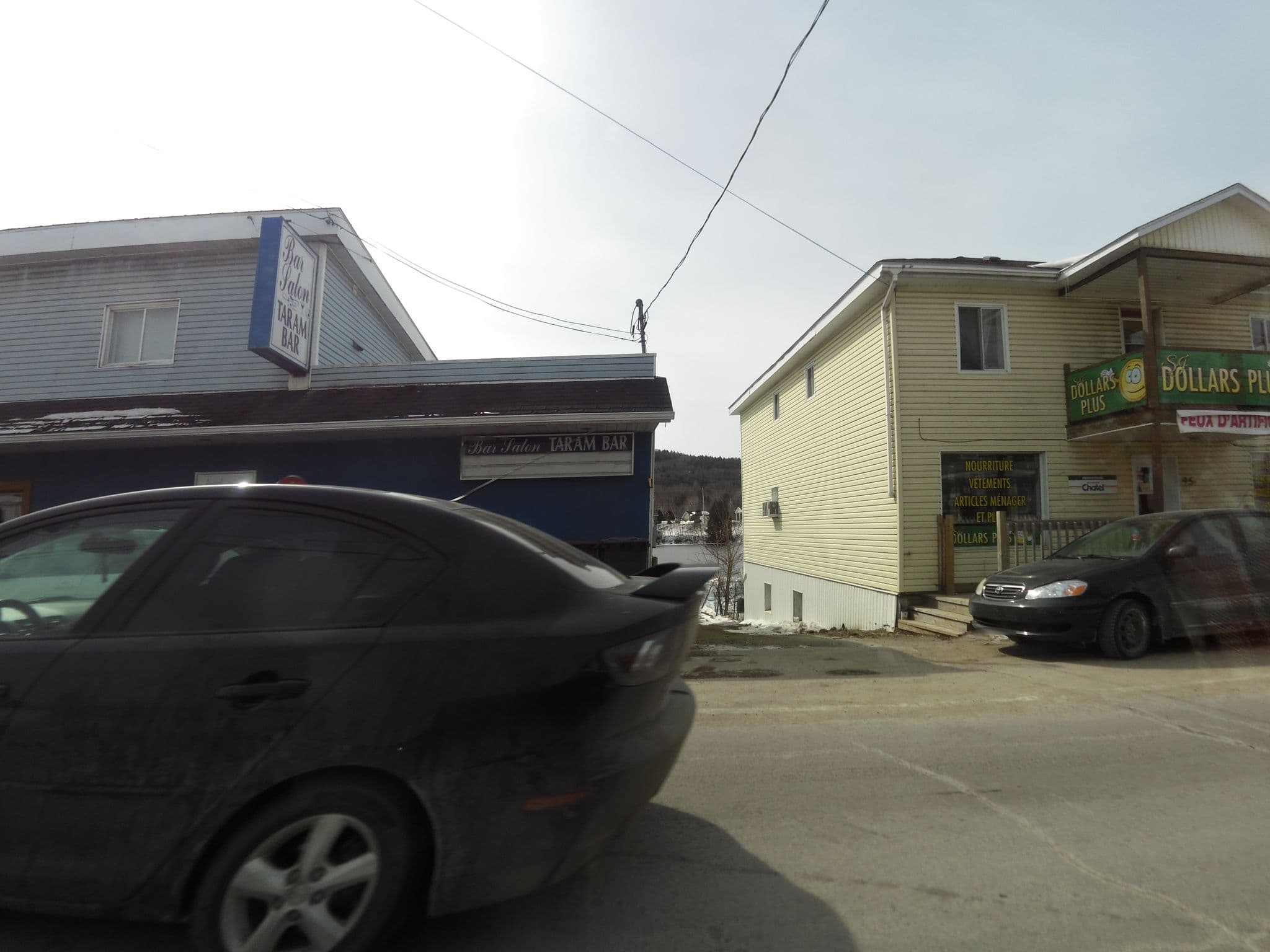 Street view near Auberge du Domaine, Maniwaki — © thelogicalviolinist (CC BY-SA · Mapillary)