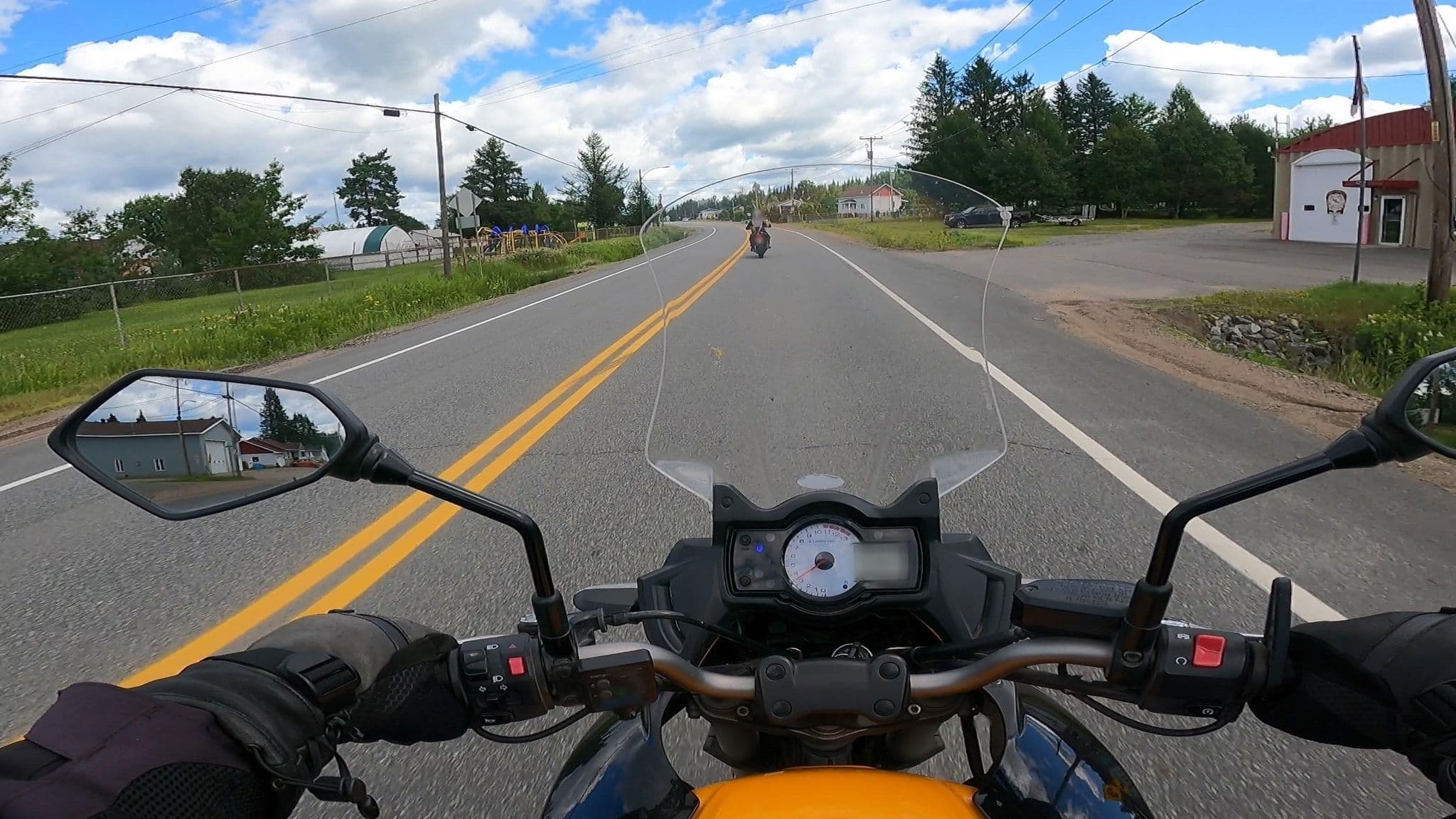 Street view near Auberge Mekinac, Saint-Tite — © michelcouturemotomcm (CC BY-SA · Mapillary)