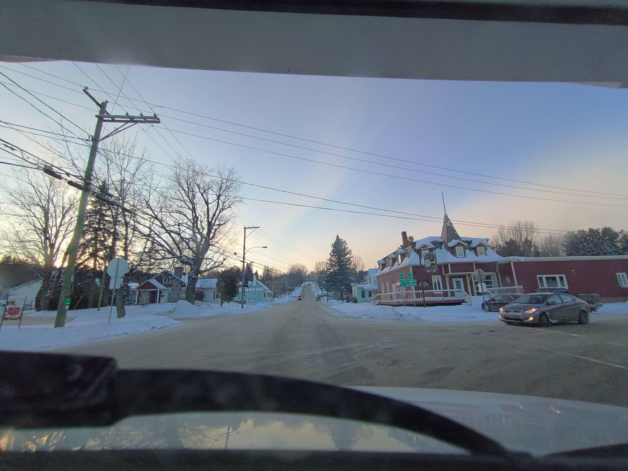 Street view near Hotel la Patrie, Cookshire — © kibour (CC BY-SA · Mapillary)