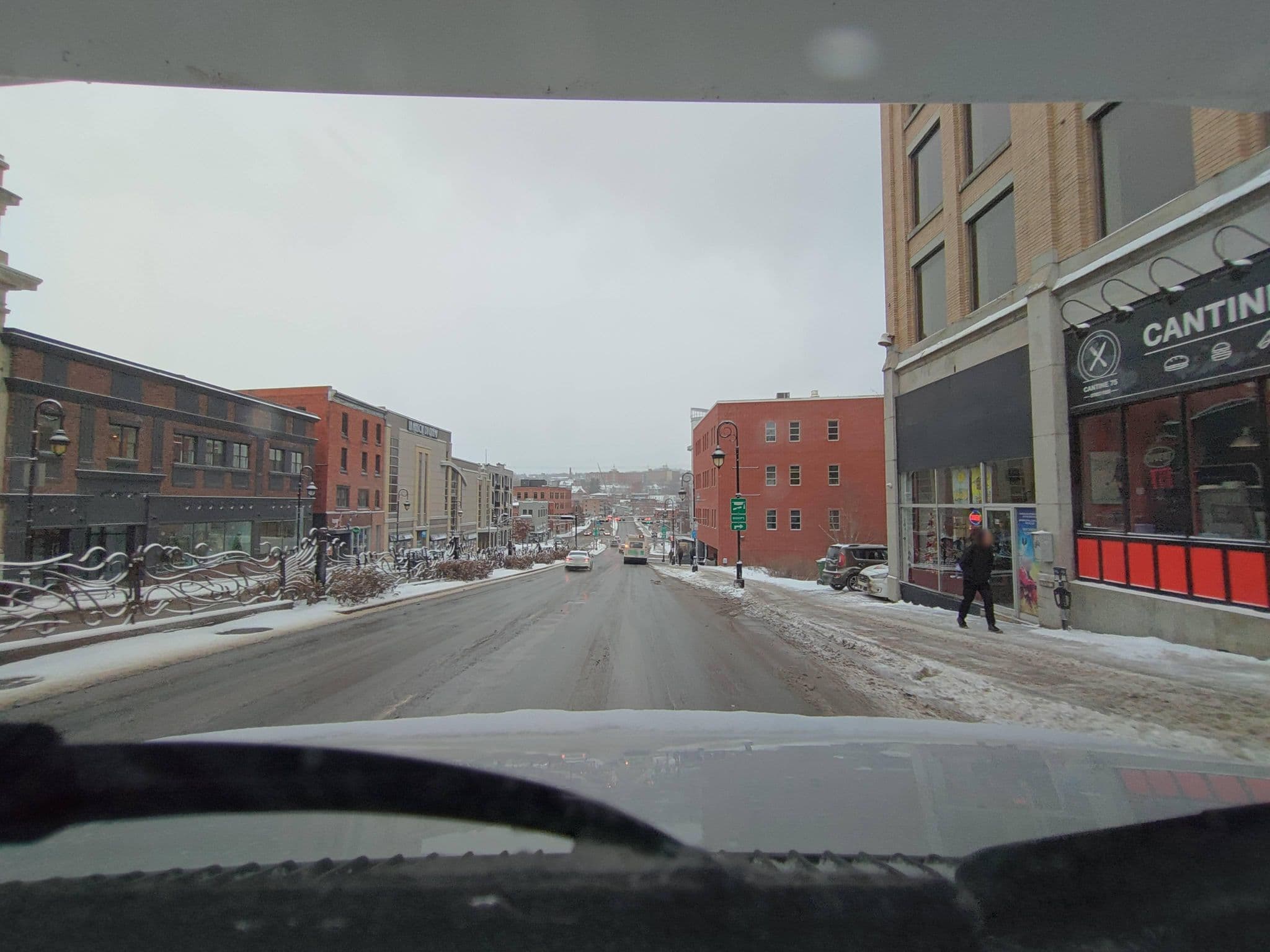 Street view near Bed, Sherbrooke — © kibour (CC BY-SA · Mapillary)