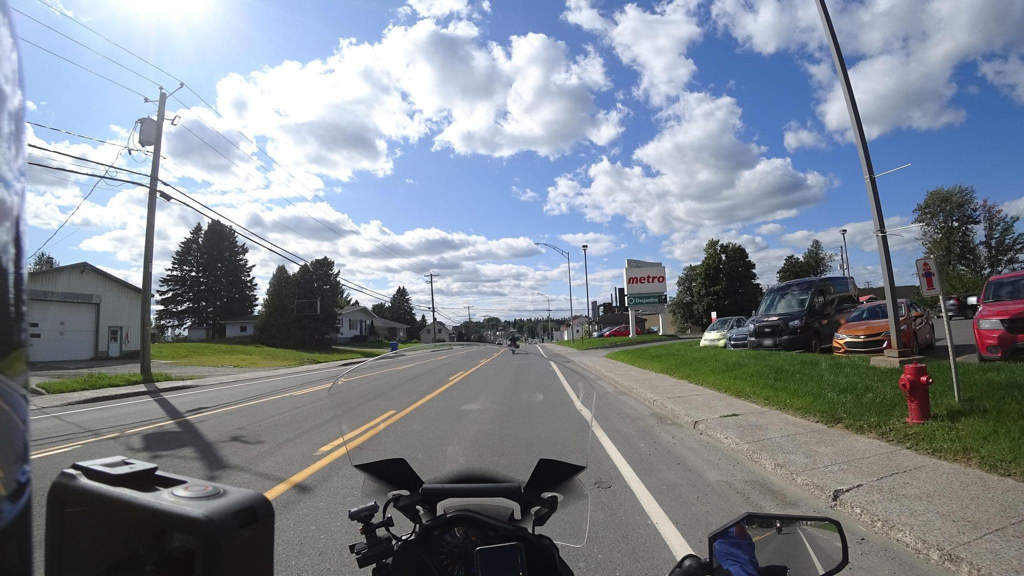 Street view near Le P'tit Rocher d'Annabelle, Sainte-Claire — © michelcouturemotomcm (CC BY-SA · Mapillary)