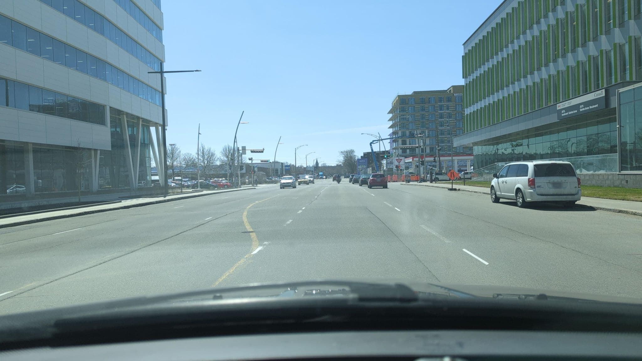 Street view near Motel Dufferin, La Cité-Limoilou — © GPSter (CC BY-SA · Mapillary)