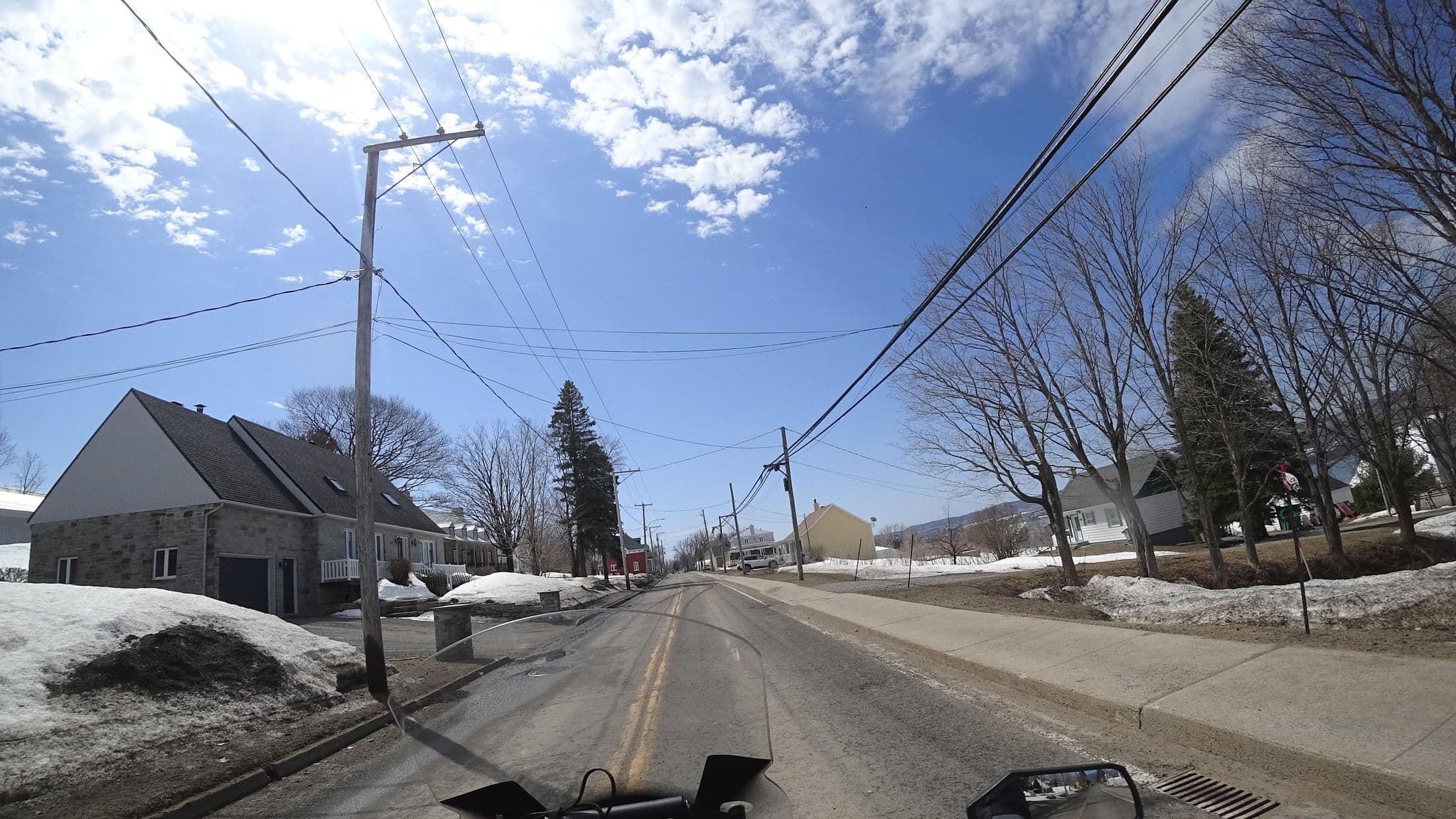 Street view near La Villa de l'Île, Château-Richer — © michelcouturemotomcm (CC BY-SA · Mapillary)