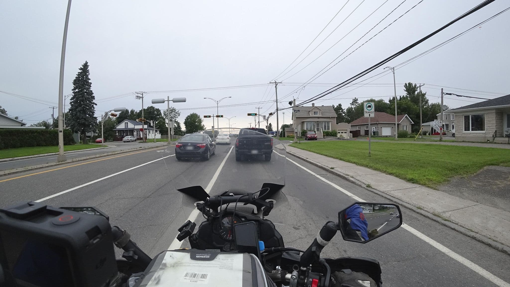 Street view near Gator Québec Inc, Lévis — © michelcouturemotomcm (CC BY-SA · Mapillary)