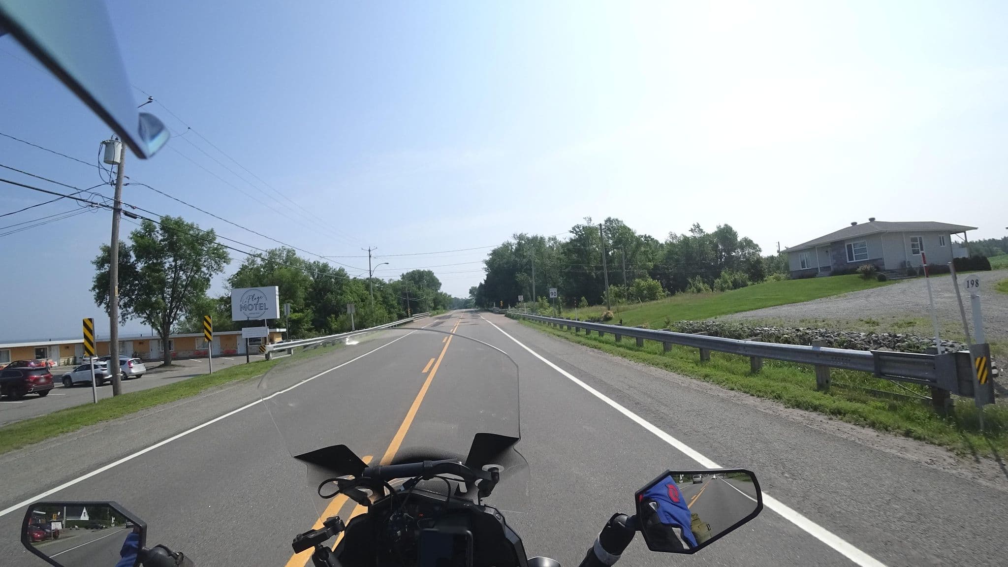 Street view near La Plage Motel, Montmagny — © michelcouturemotomcm (CC BY-SA · Mapillary)