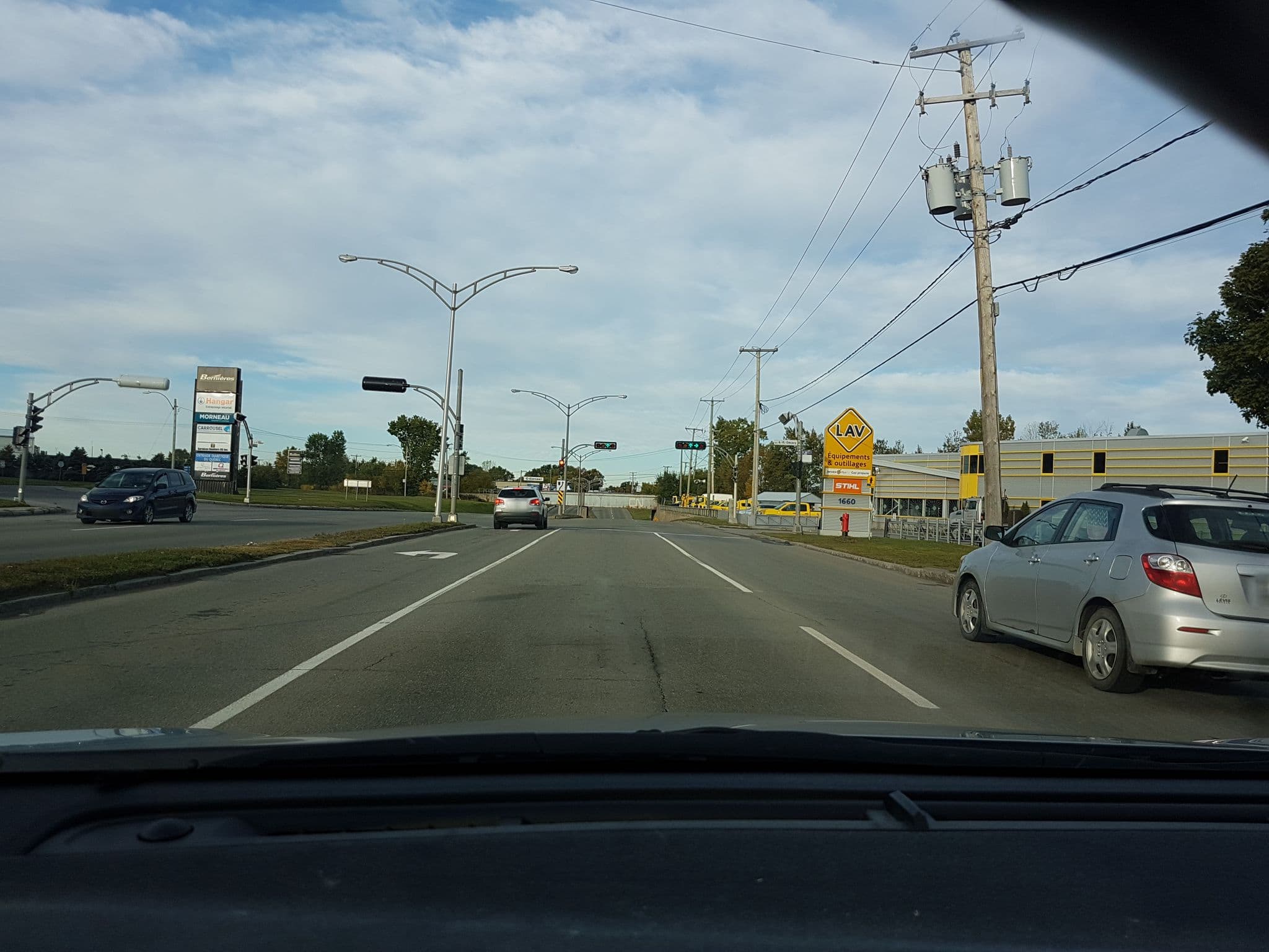 Street view near Motel Pierre, Les Rivières — © daudrain (CC BY-SA · Mapillary)