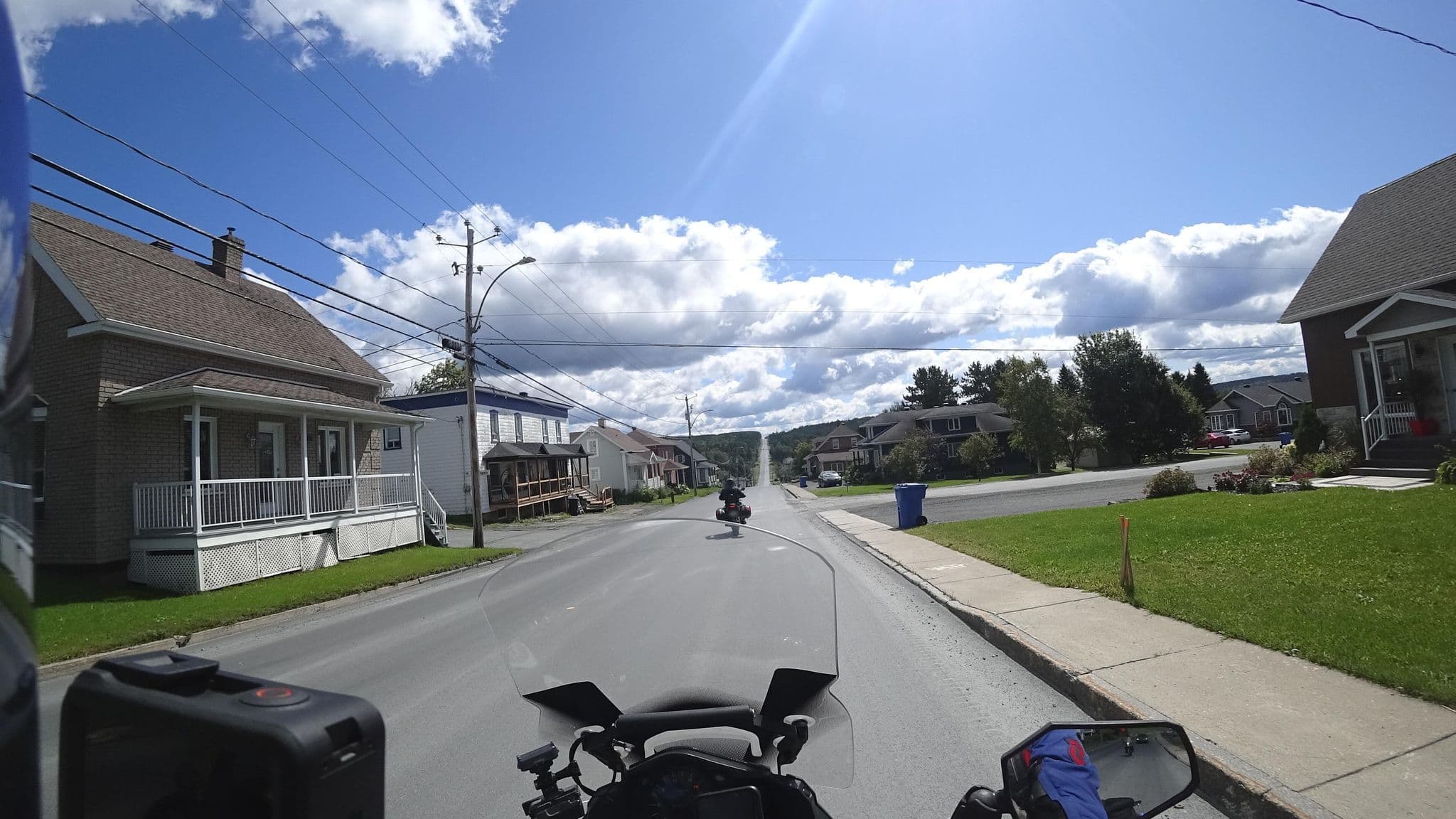 Street view near Le Manoir du Lac-Etchemin, Beauceville — © michelcouturemotomcm (CC BY-SA · Mapillary)
