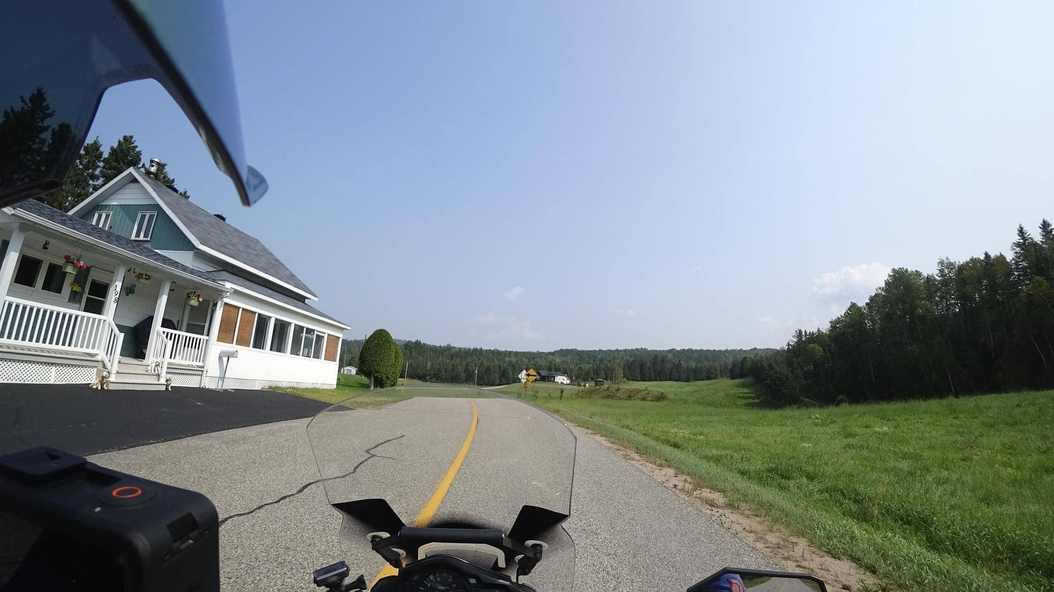 Street view near Pourvoirie du Lac Moreau, Baie-Saint-Paul — © michelcouturemotomcm (CC BY-SA · Mapillary)