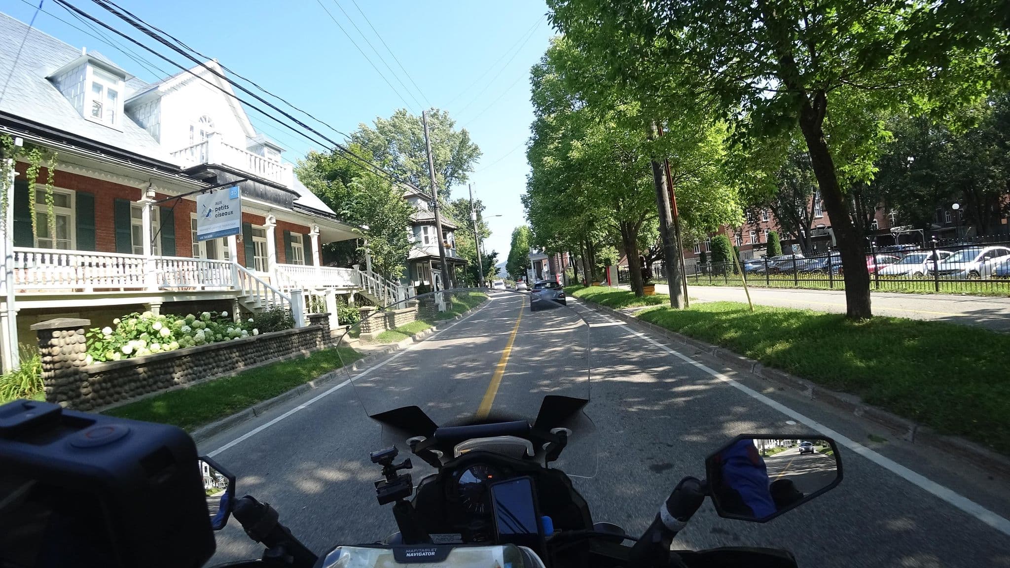 Street view near Auberge Aux Petits Oiseaux, Baie-Saint-Paul — © michelcouturemotomcm (CC BY-SA · Mapillary)