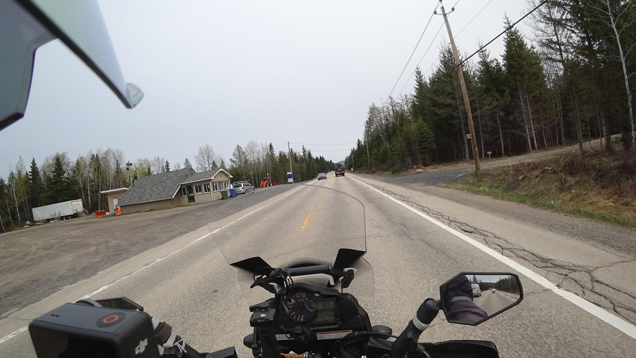Street view near Chalets aux Trois Petits Cochons, La Malbaie — © michelcouturemotomcm (CC BY-SA · Mapillary)