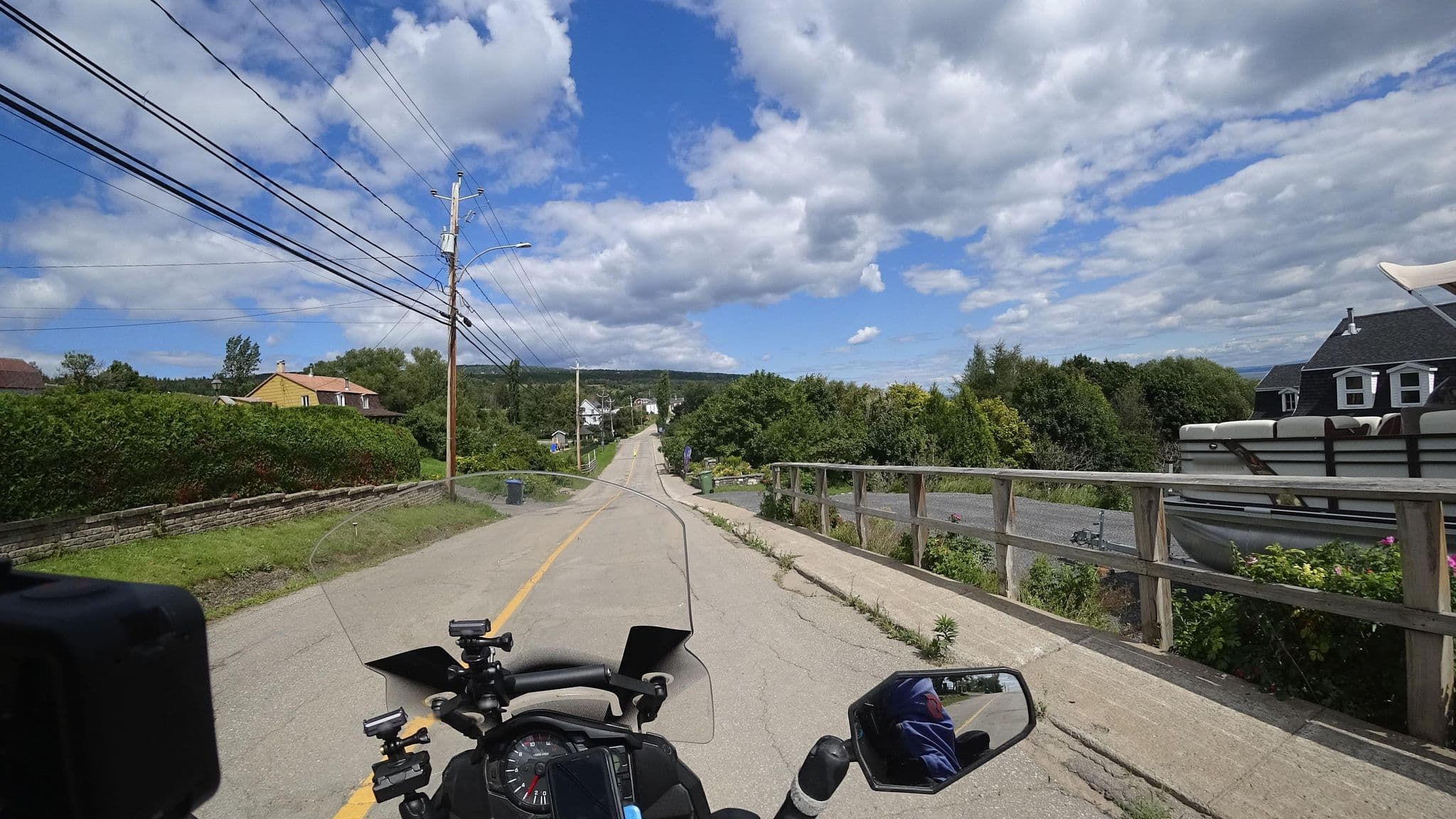 Street view near Maison des Lilas, La Malbaie — © michelcouturemotomcm (CC BY-SA · Mapillary)