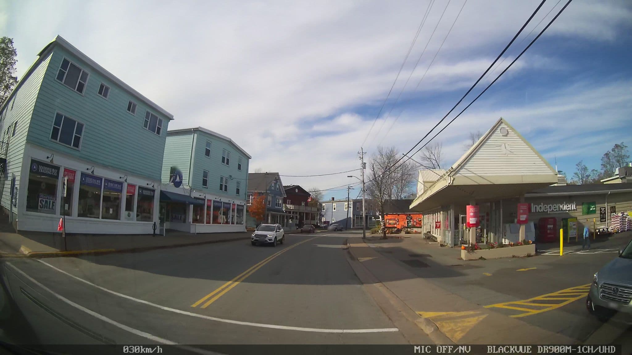 Street view near Mahone Bay Bed & Breakfast, Mahone Bay — © rps333 (CC BY-SA · Mapillary)