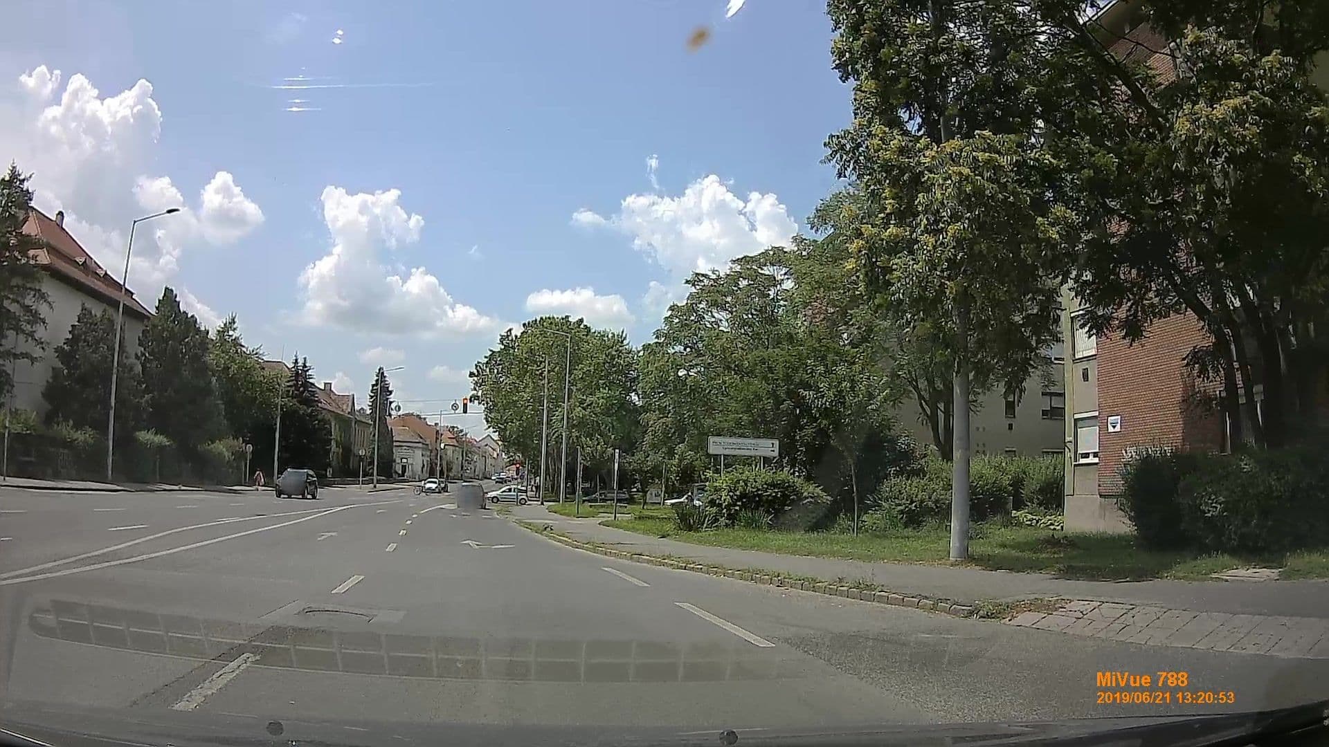 Street view near Napraforgó Wellness Ház és Panzió, Pécs — © geox123 (CC BY-SA · Mapillary)
