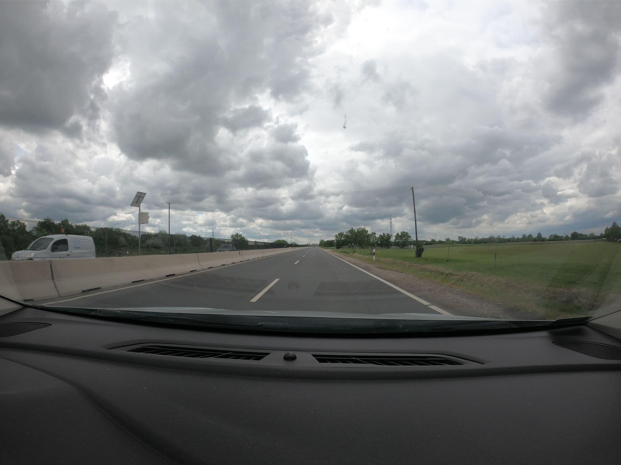 Street view near Kastélykert Fogadó, Algyő — © vst (CC BY-SA · Mapillary)