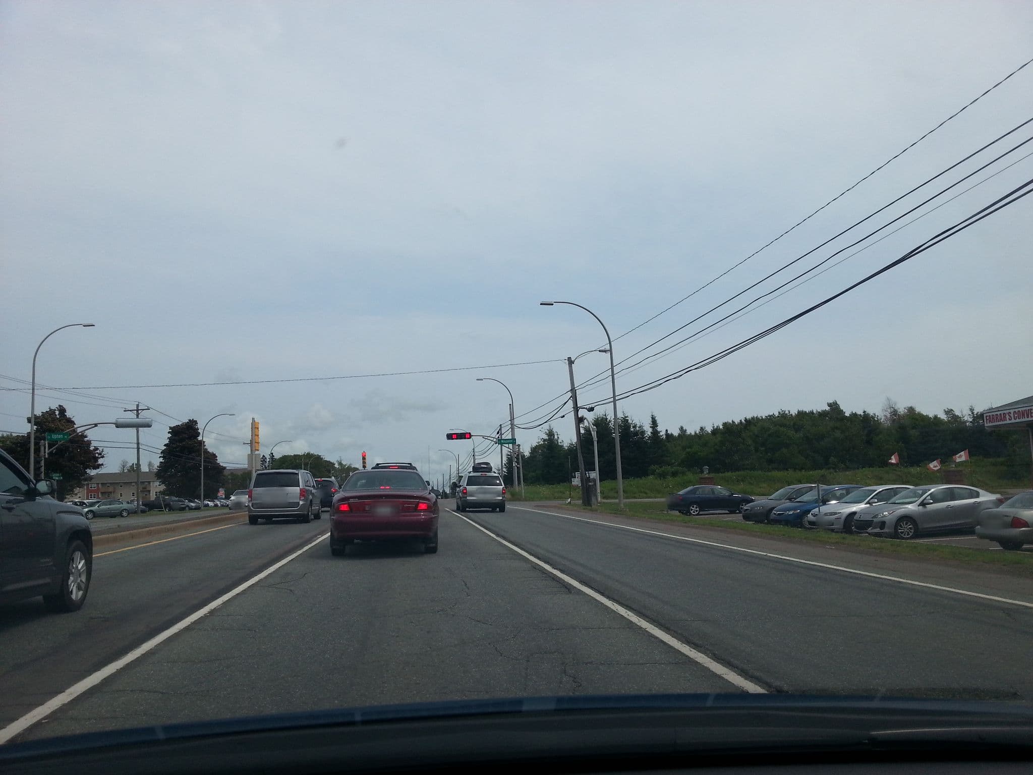 Street view near Hampton Inn & Suites Charlottetown, West Royalty — © thelogicalviolinist (CC BY-SA · Mapillary)