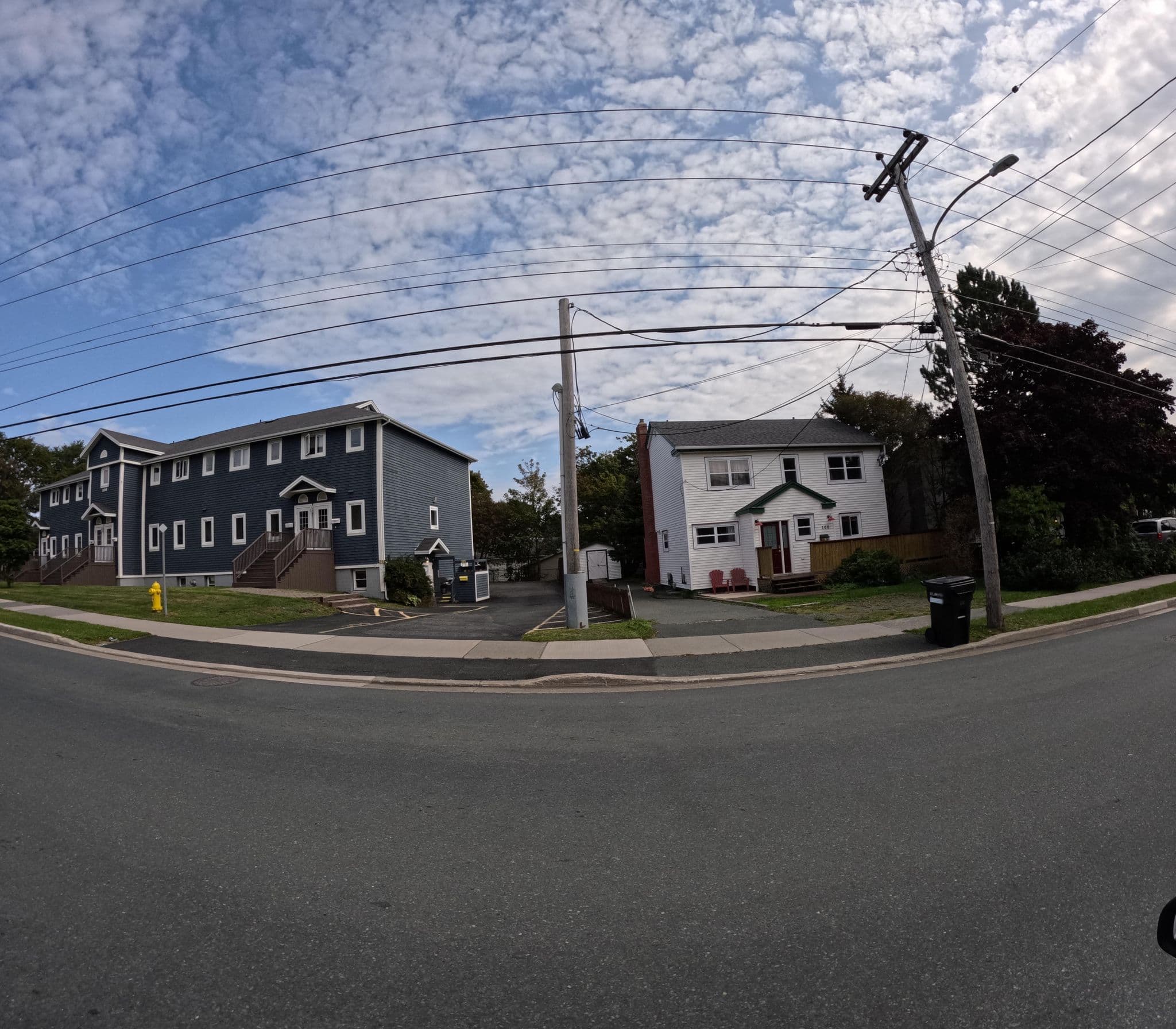 Street view near Portugal House, Mount Cashel — © lis_stjohns (CC BY-SA · Mapillary)