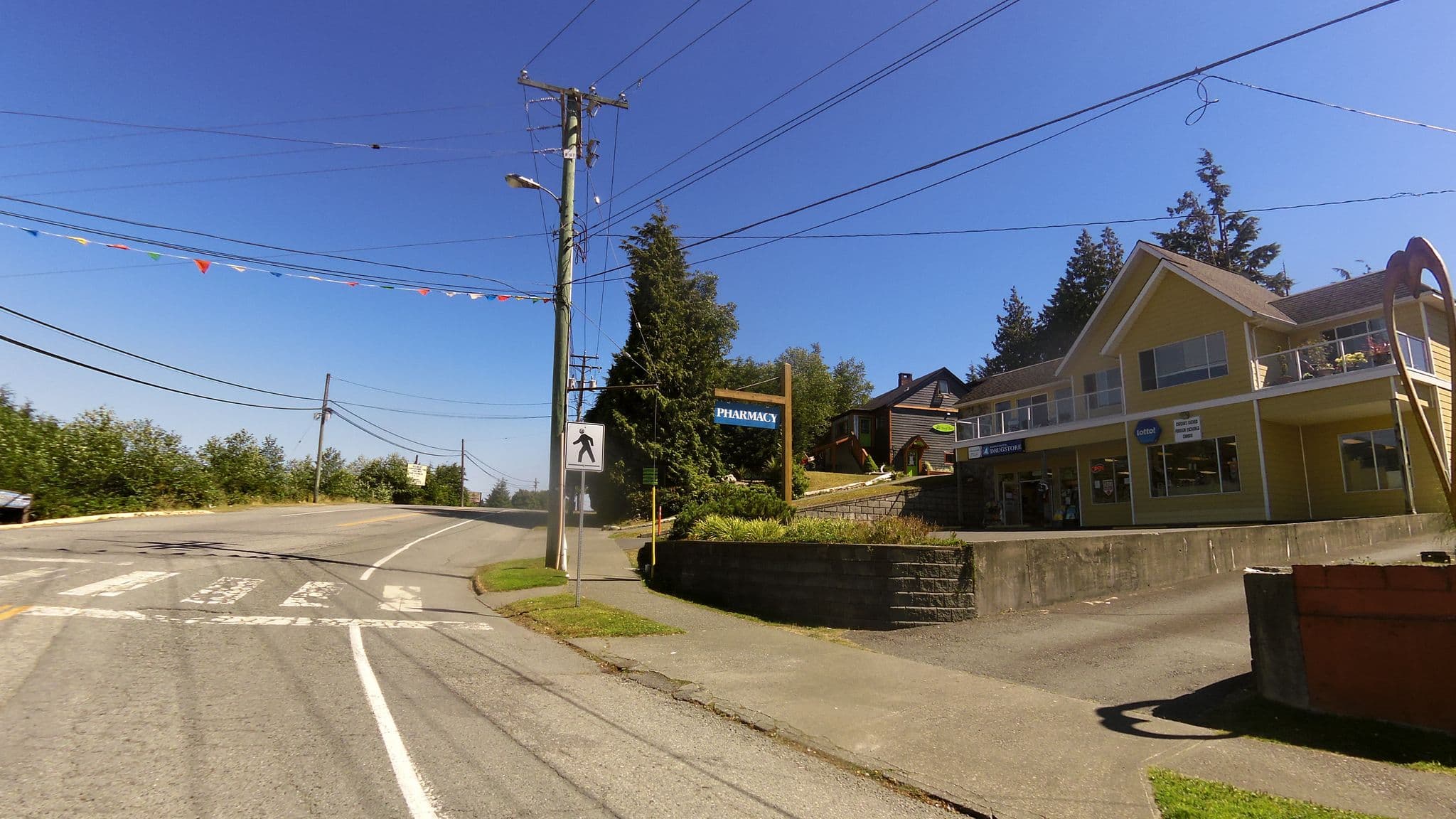 Street view near Thornton Motel, Ucluelet — © rps333 (CC BY-SA · Mapillary)
