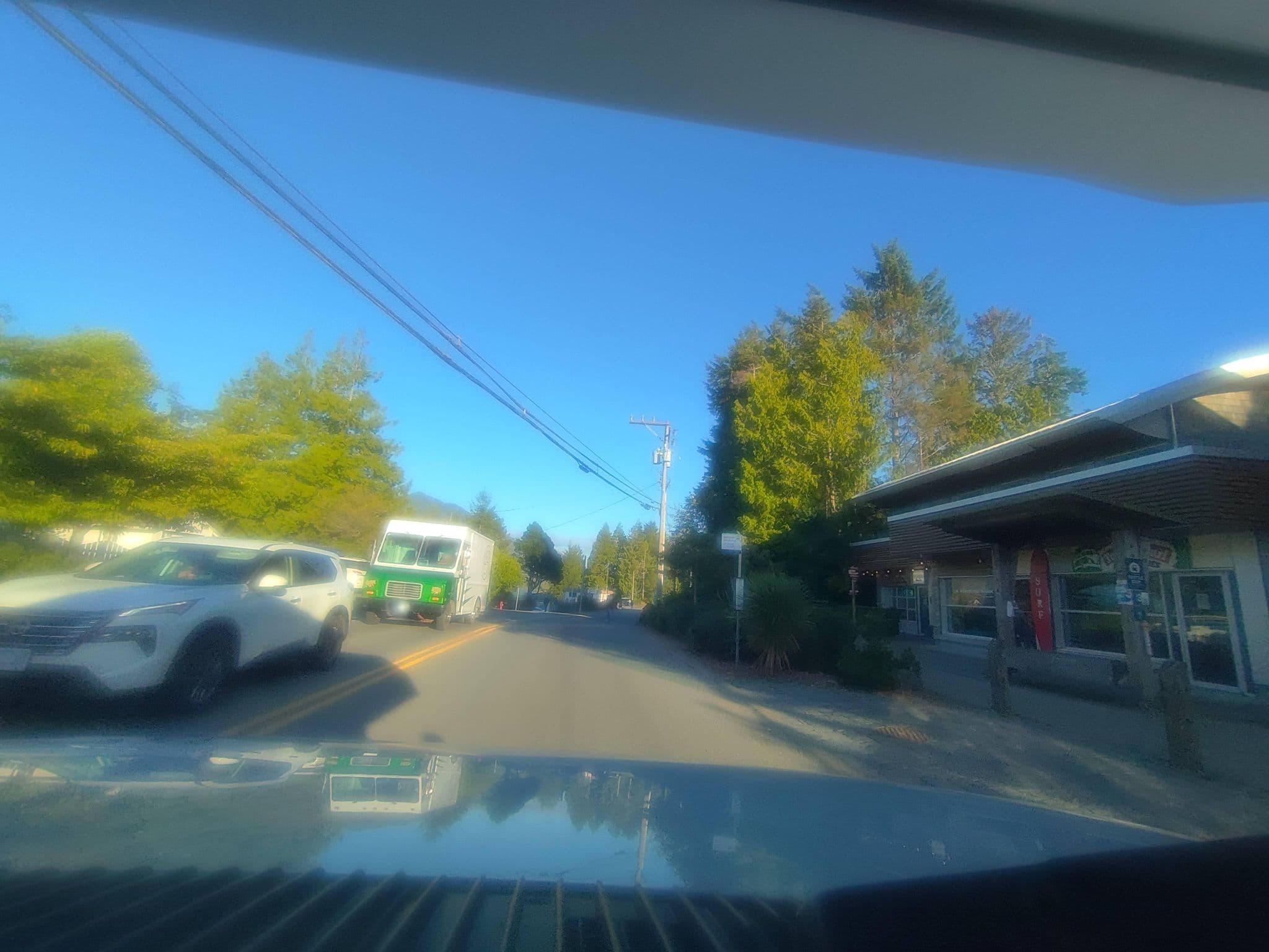 Street view near Days Inn Tofino, Tofino — © kibour (CC BY-SA · Mapillary)