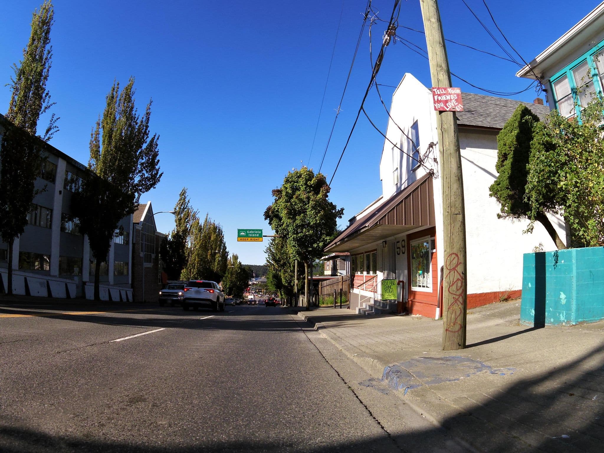 Street view near Nanaimo International Hostel, Nanaimo — © andrewsnow (CC BY-SA · Mapillary)