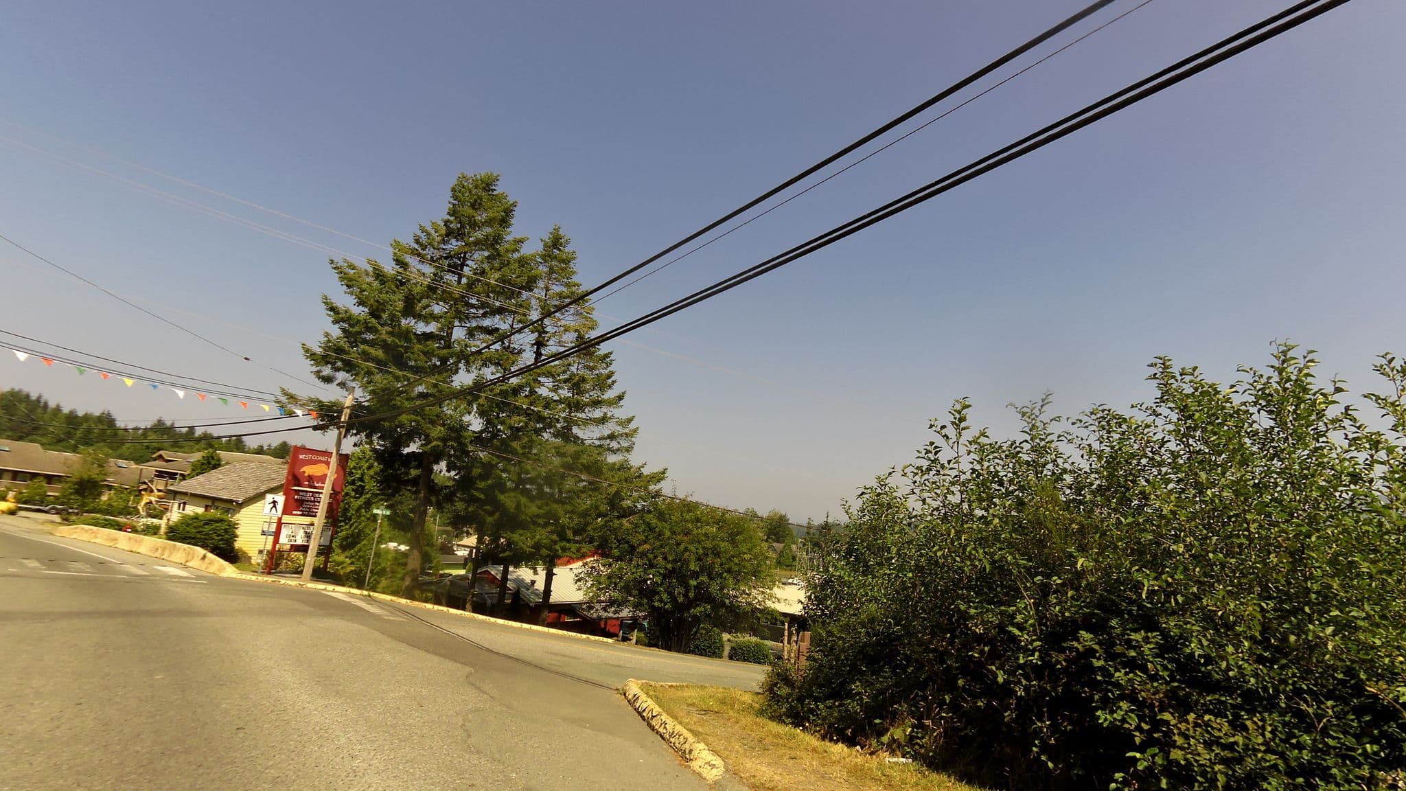 Street view near Surfs Inn, Ucluelet — © rps333 (CC BY-SA · Mapillary)