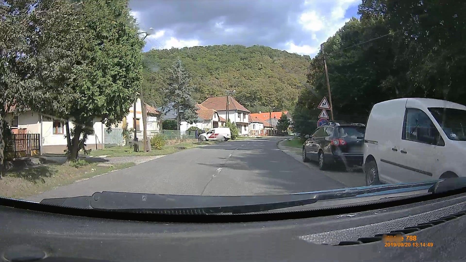Street view near Nyitott Kapu vendégház, Felsőtárkány — © geox123 (CC BY-SA · Mapillary)