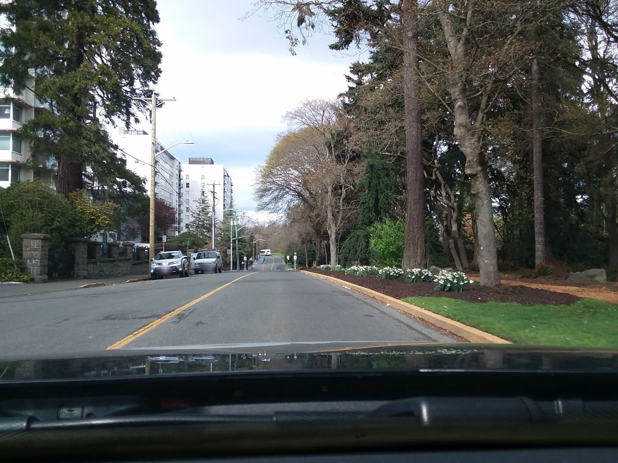 Street view near Malahat Mountain Inn, James Bay — © shovie80 (CC BY-SA · Mapillary)