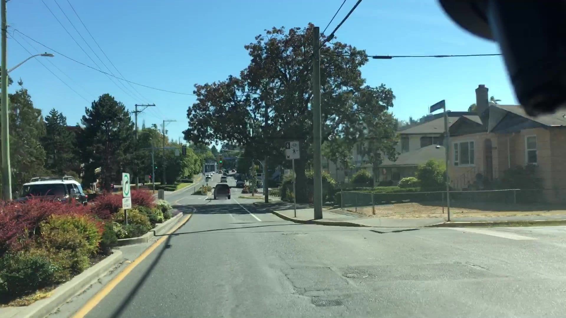 Street view near Victoria Hospice, Jubilee — © lvl5 (CC BY-SA · Mapillary)