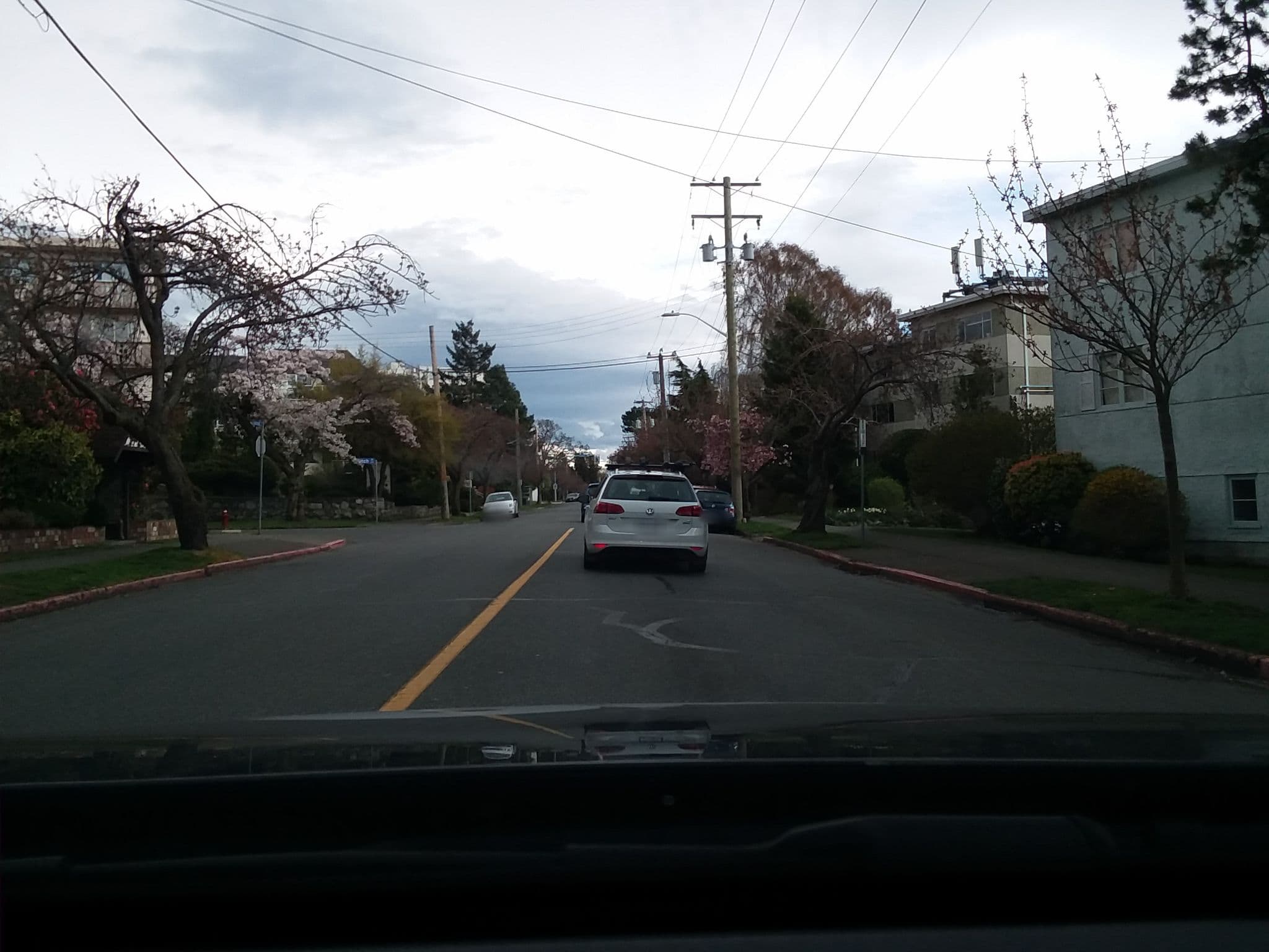 Street view near Dogwood Manor Hideaway, Fairfield — © shovie80 (CC BY-SA · Mapillary)