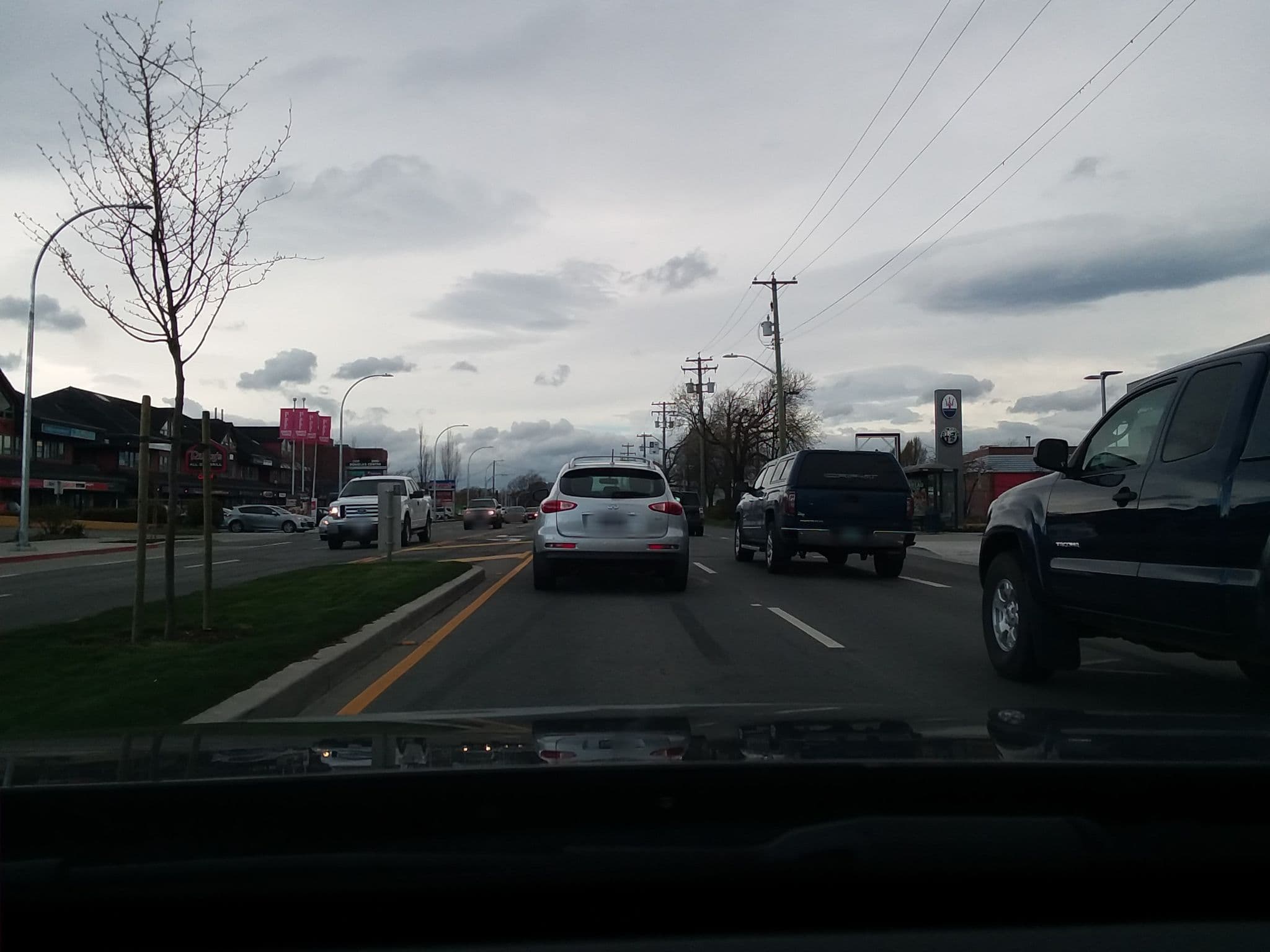Street view near Accent Inns, Burnside-Gorge — © shovie80 (CC BY-SA · Mapillary)