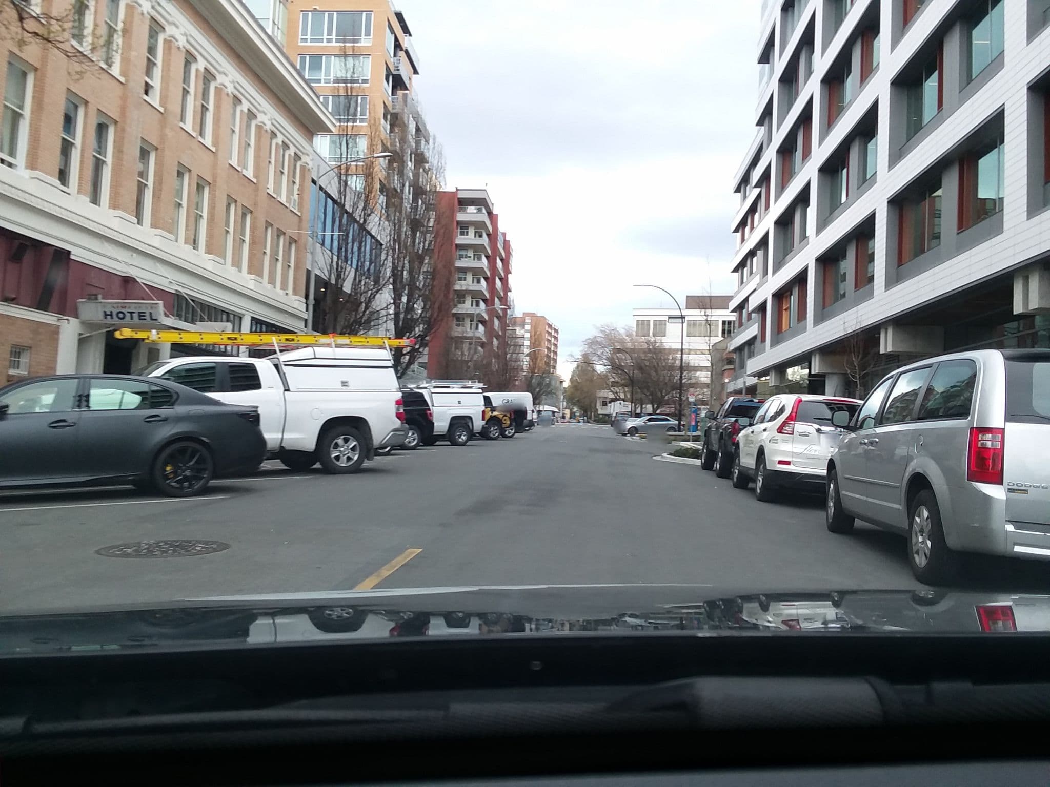Street view near Fairfield Hotel, Victoria-Downtown — © shovie80 (CC BY-SA · Mapillary)