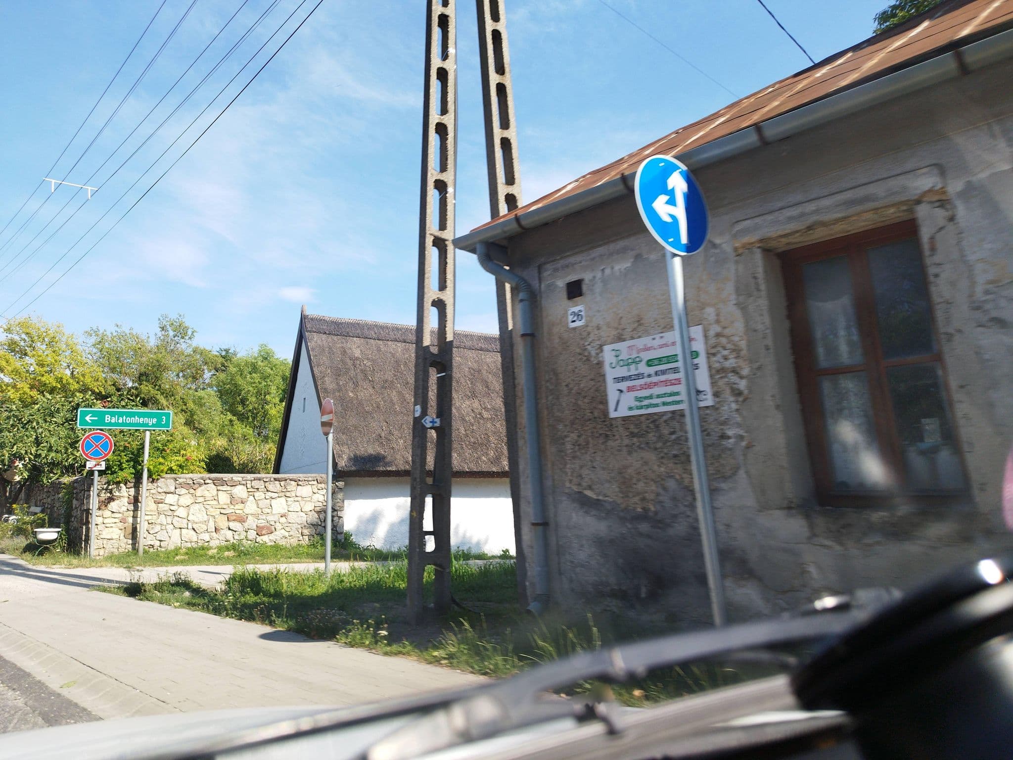 Street view near Három Huszár Apartments, Zánka — © grozsa11 (CC BY-SA · Mapillary)