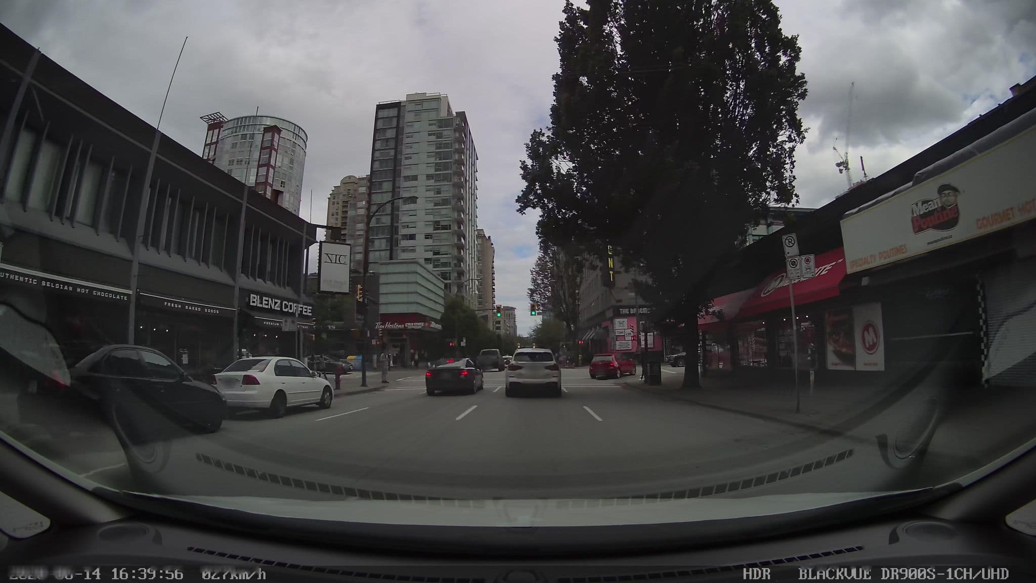 Street view near HI-Vancouver Central, Downtown Vancouver — © davidmetcalfe (CC BY-SA · Mapillary)