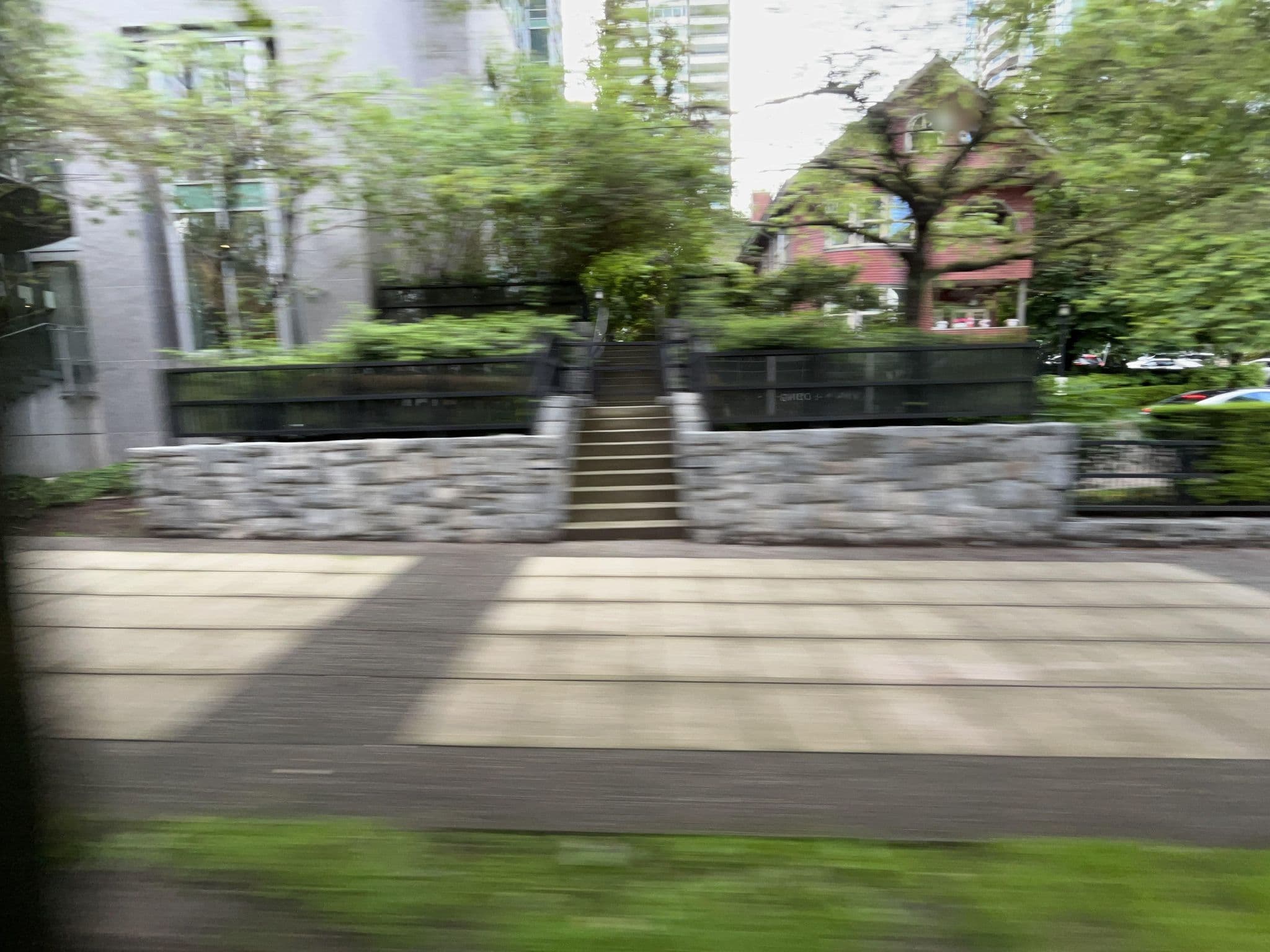 Street view near Comfort Inn North Vancouver, Coal Harbour — © zpk (CC BY-SA · Mapillary)