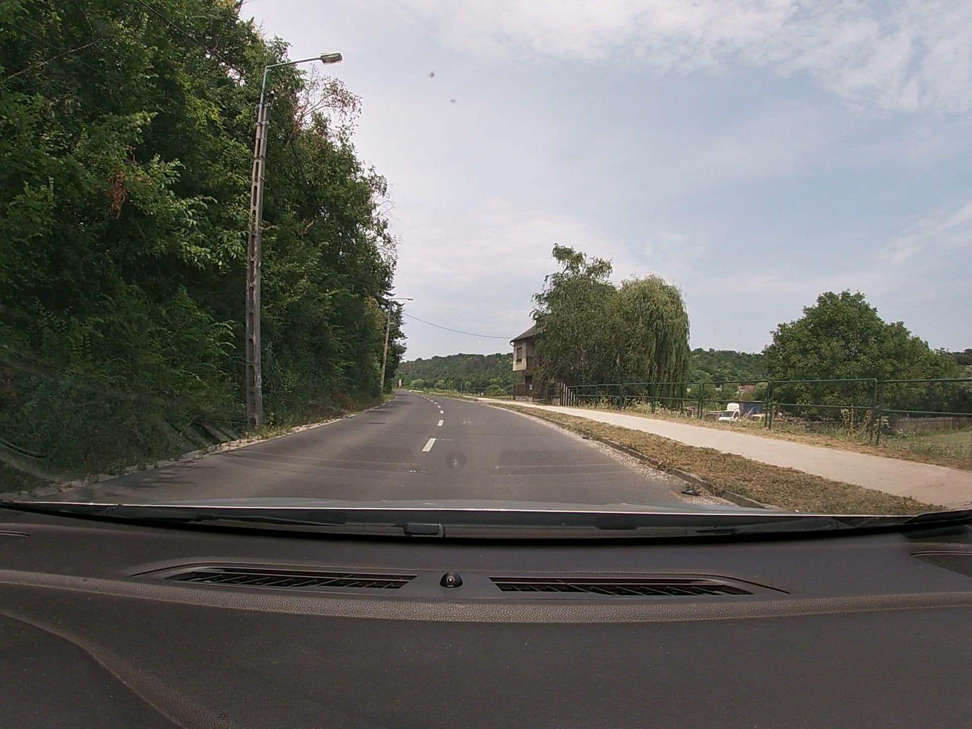 Street view near Kőszegi Sándor falusi vendéglátó, Bajót — © vst (CC BY-SA · Mapillary)